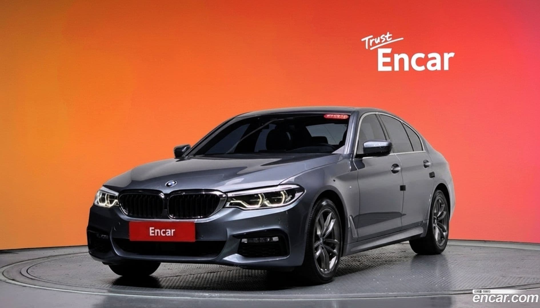 Main__Slider__Photo:5-Series BMW 2018.2-0