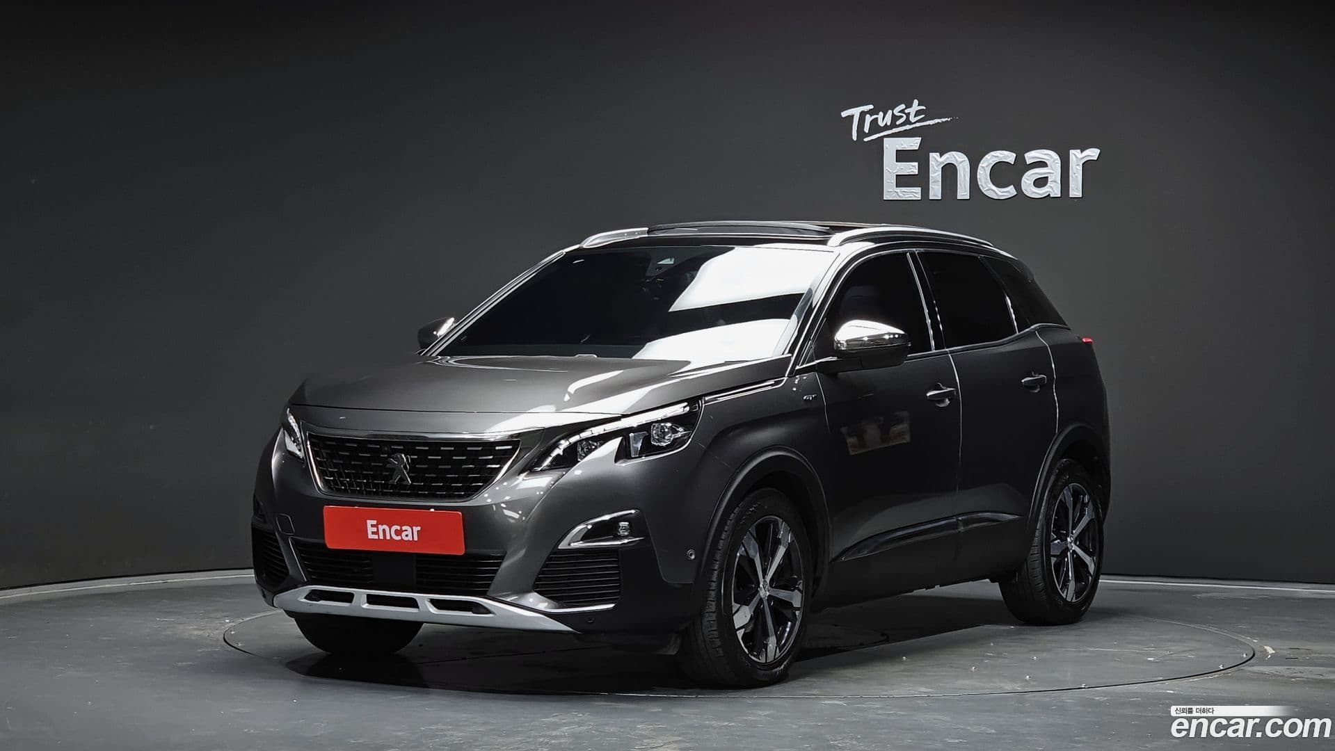 Main__Slider__Photo:3008 Peugeot 2018.11-0