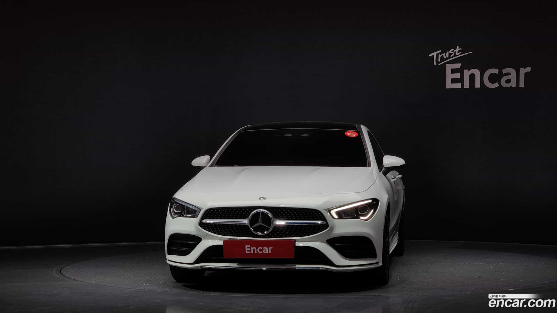 CLA-Class Mercedes-Benz 2022.1-OUTER-003