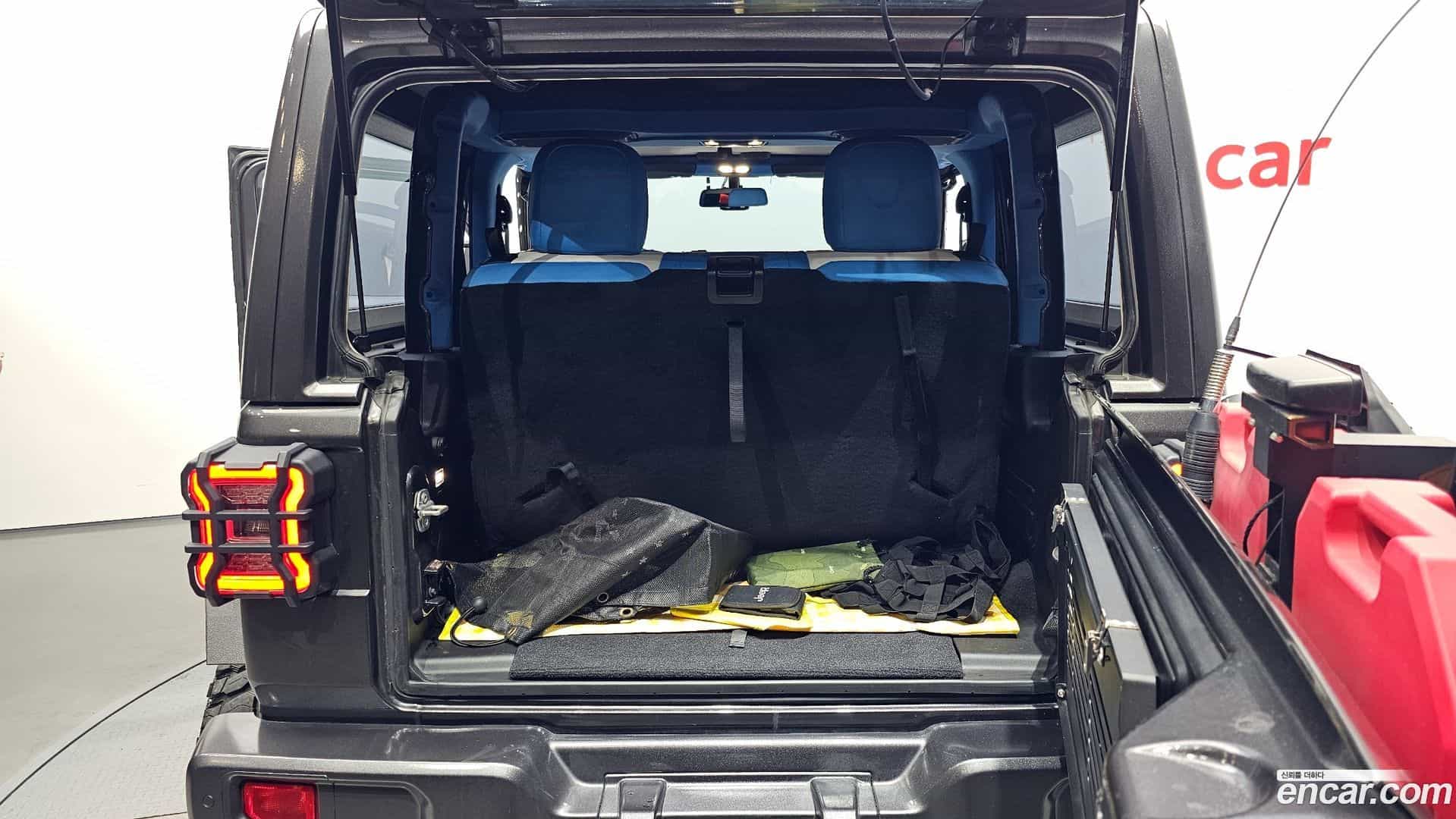 Wrangler Jeep 2019.9-OPTION-024