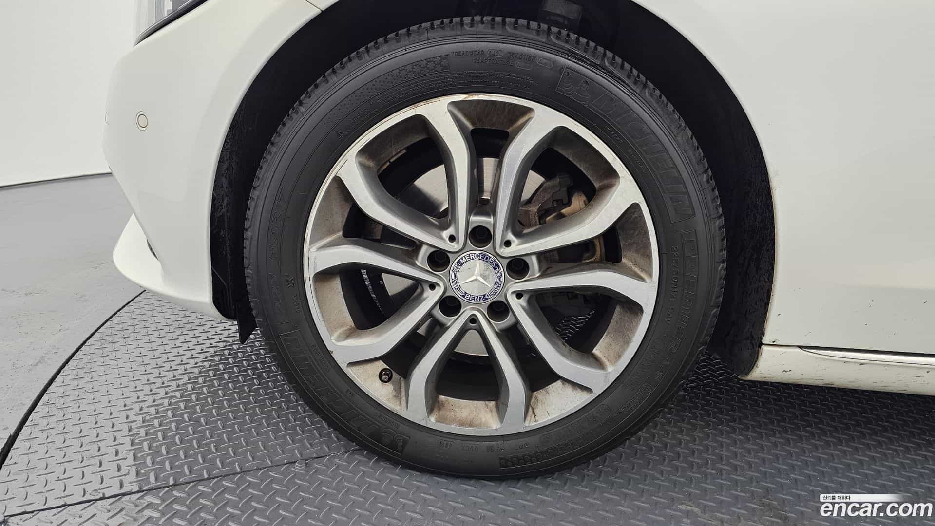 C-Class Mercedes-Benz 2015.7-OUTER-005