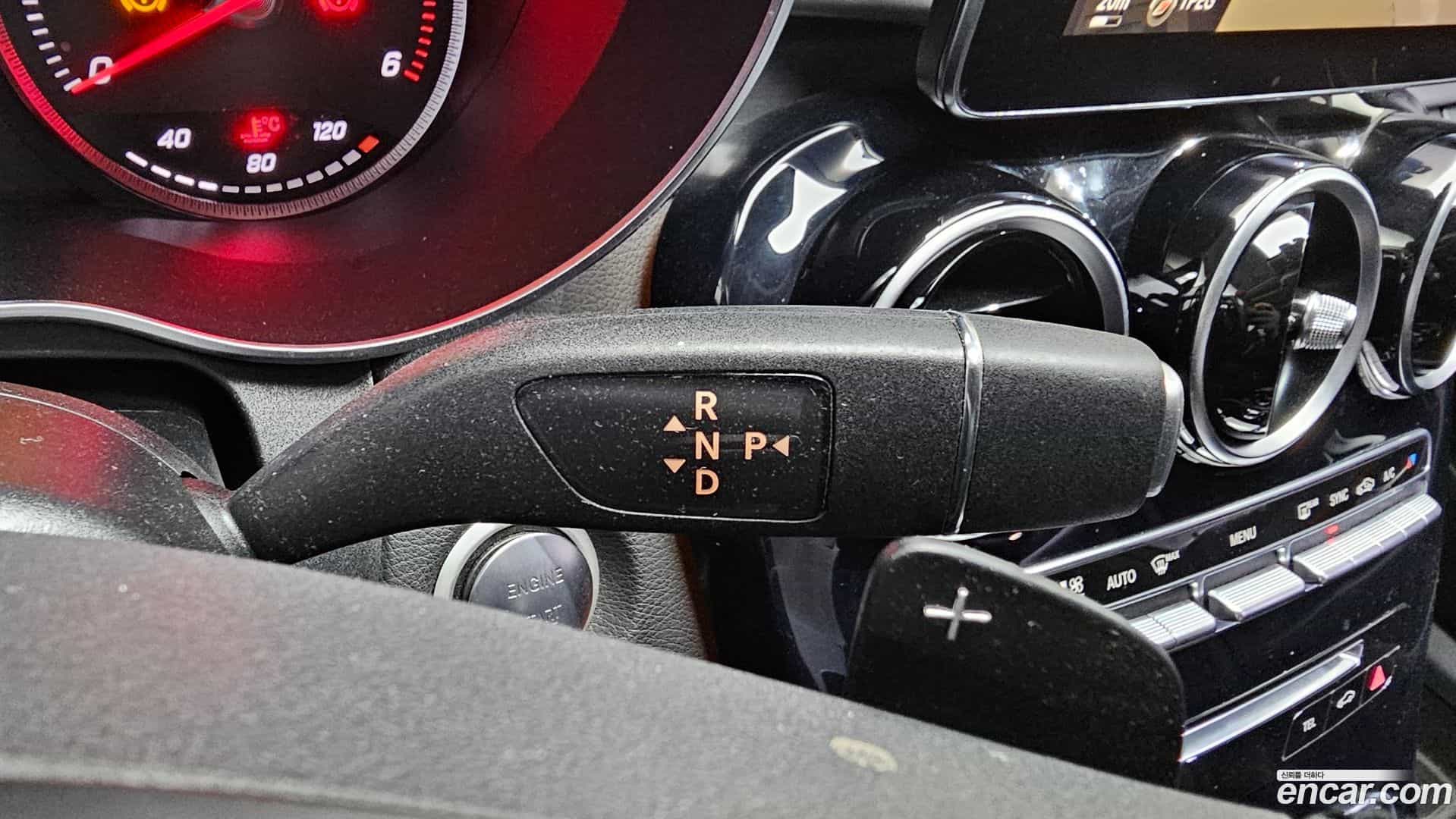 C-Class Mercedes-Benz 2015.7-INNER-009