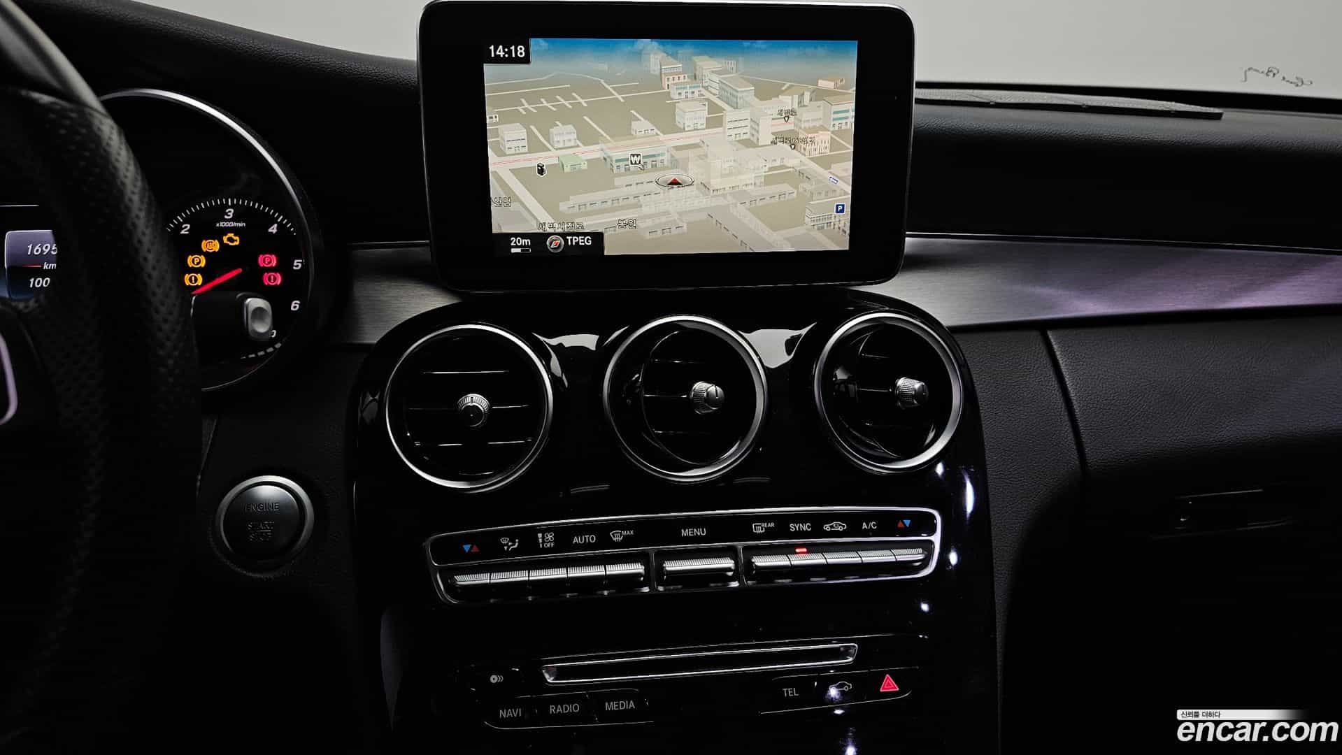 C-Class Mercedes-Benz 2015.7-OPTION-018