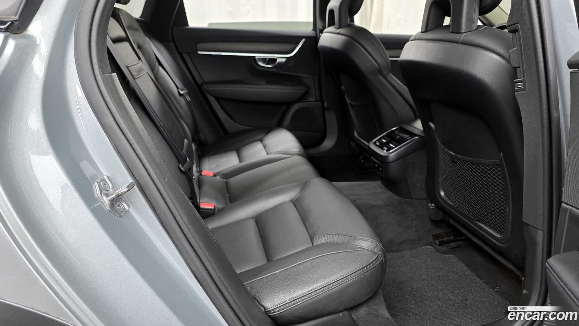 V90 Volvo 2018.3-OPTION-016