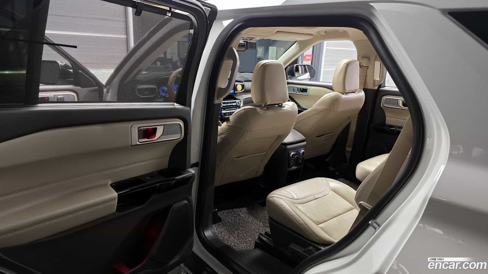 Explorer Ford 2021.10-OPTION-015