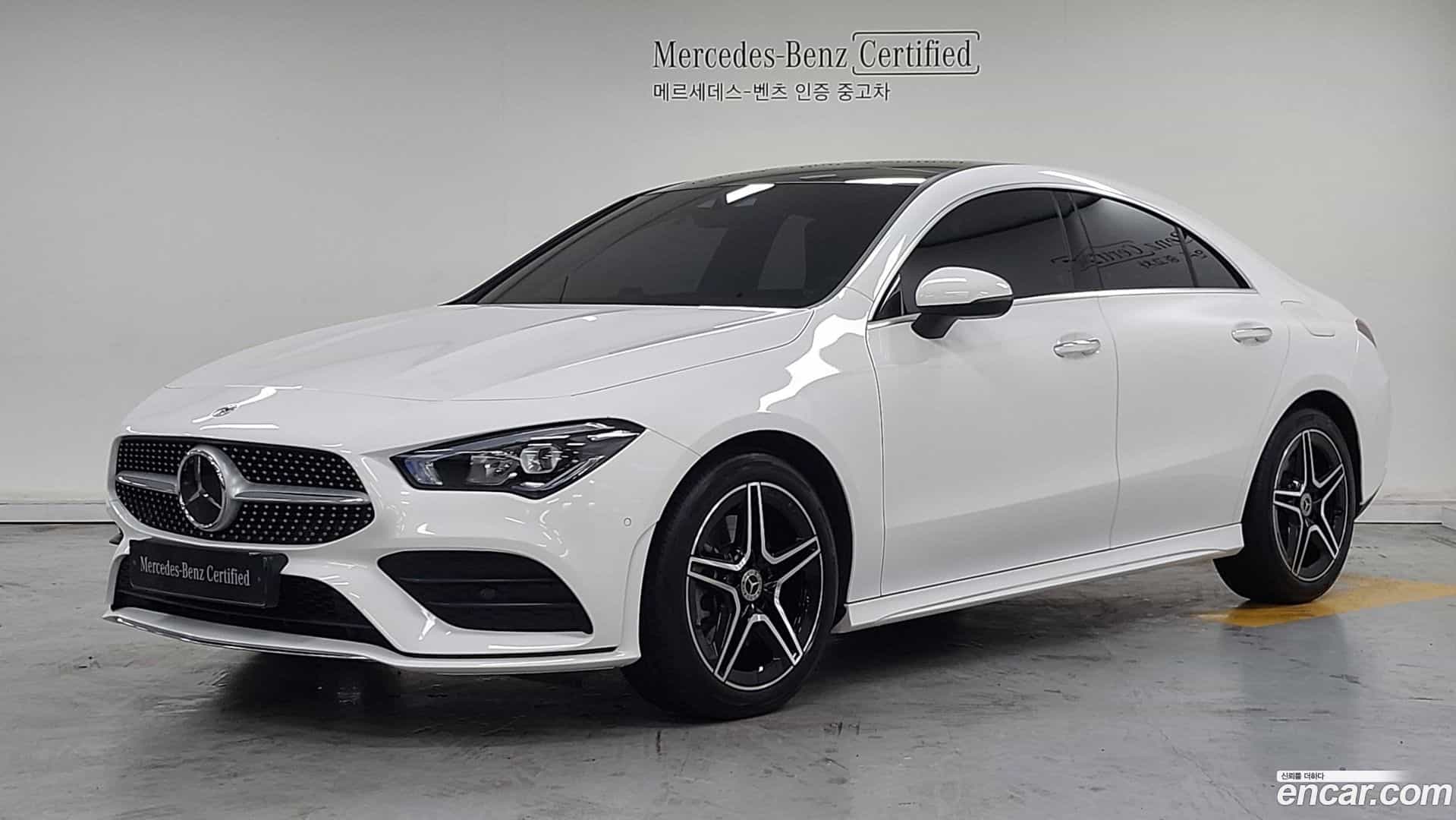 CLA-Class Mercedes-Benz 2023.0-OUTER-001