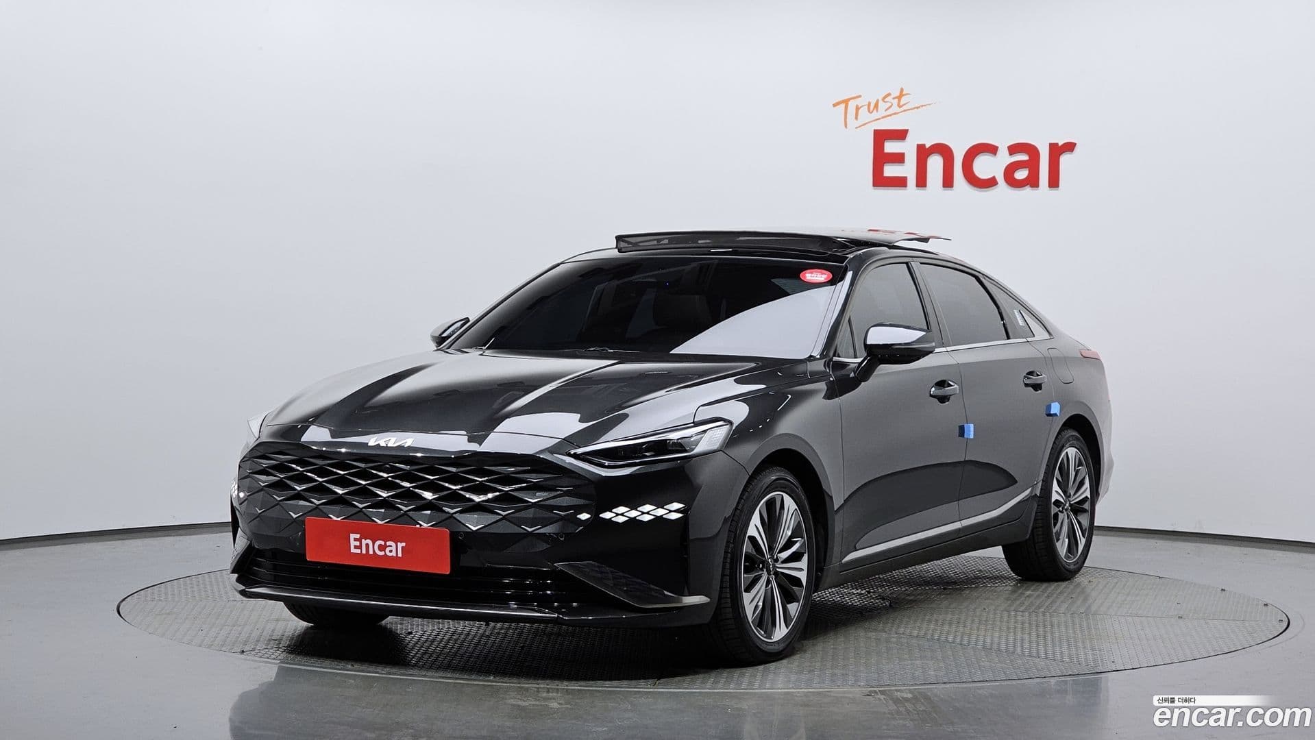 Main__Slider__Photo:K8 Kia 2021.11-0