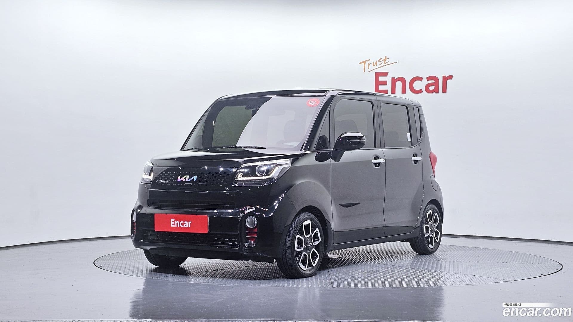Main__Slider__Photo:RAY Kia 2022.7-0