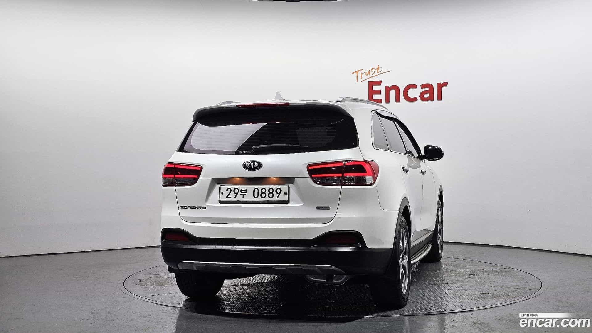 Sorento Kia 2015.9-OUTER-004