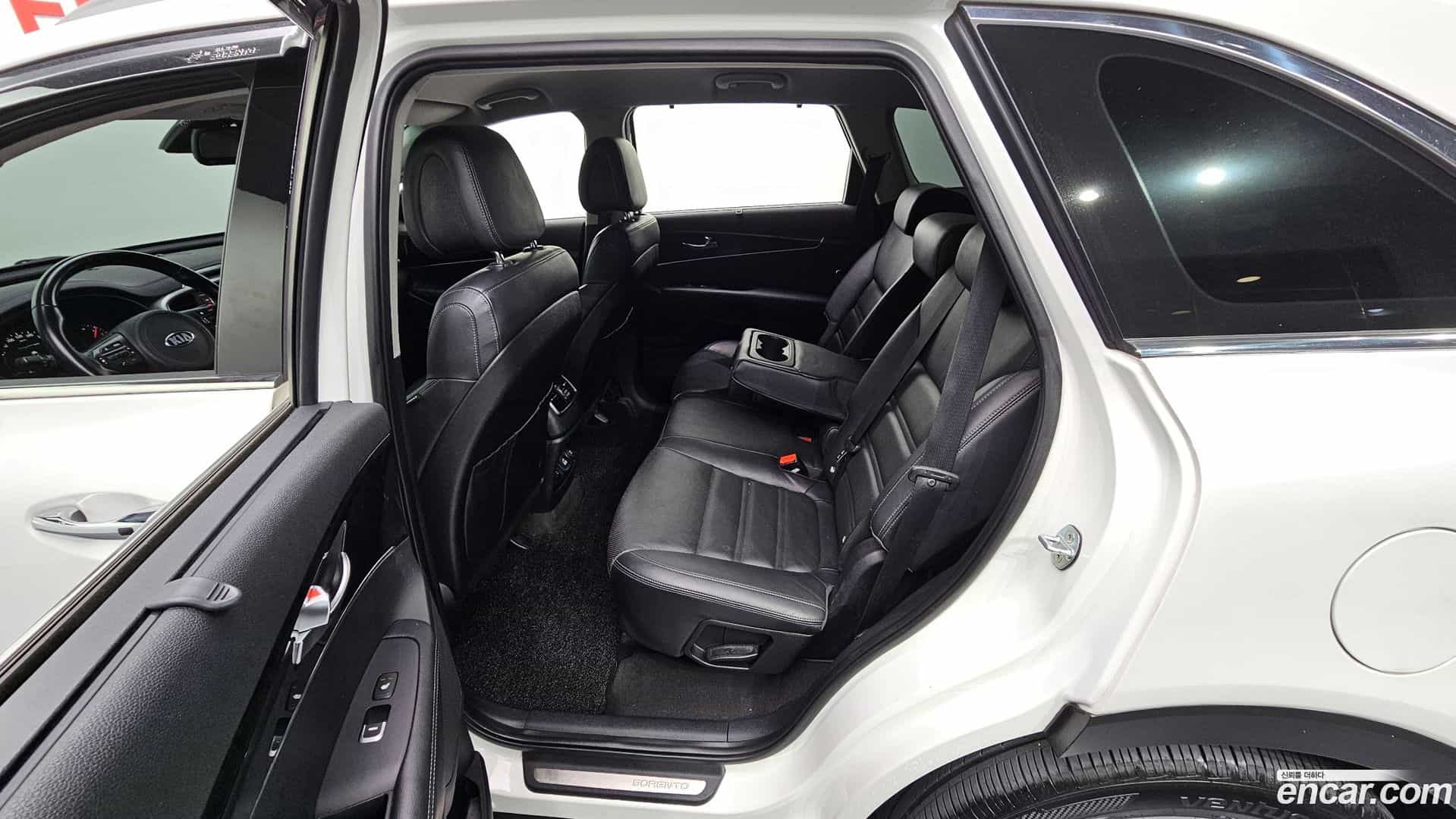 Sorento Kia 2015.9-OPTION-015