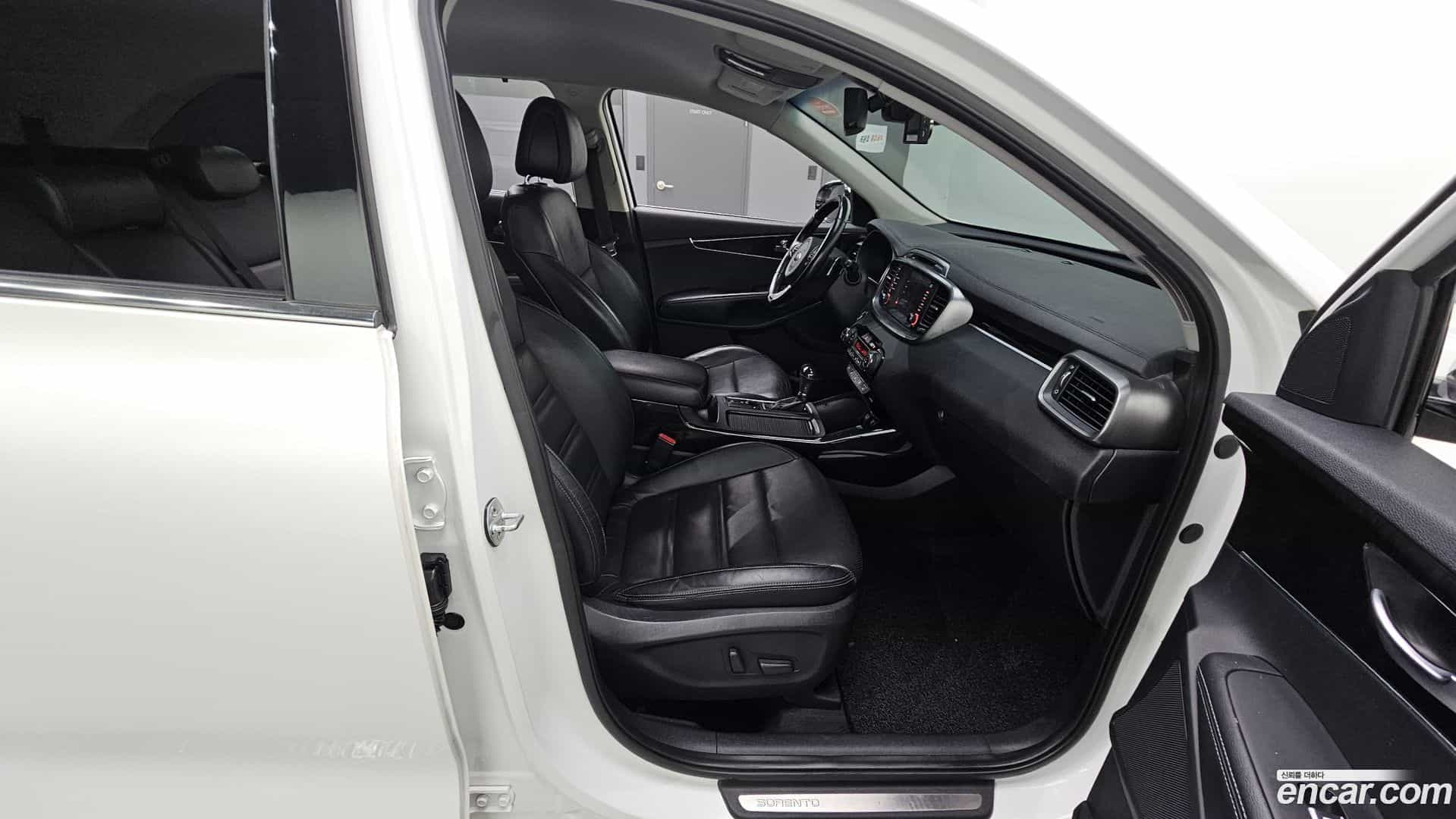 Sorento Kia 2015.9-OPTION-016