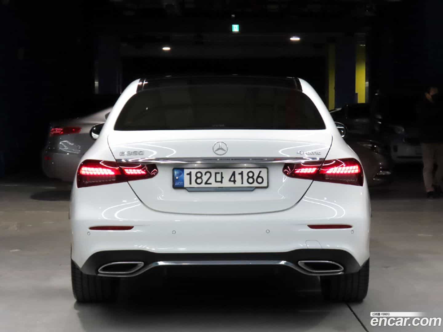 E-Class Mercedes-Benz 2022.4-OUTER-003