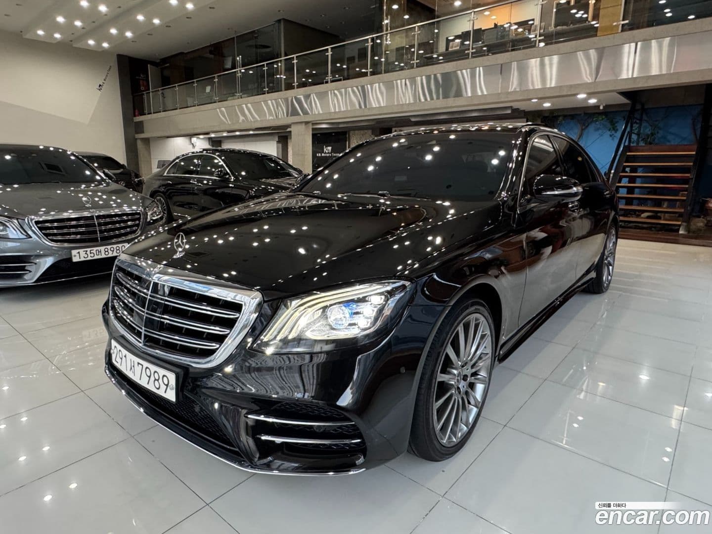Main__Slider__Photo:S-Class Mercedes-Benz 2018.0-0