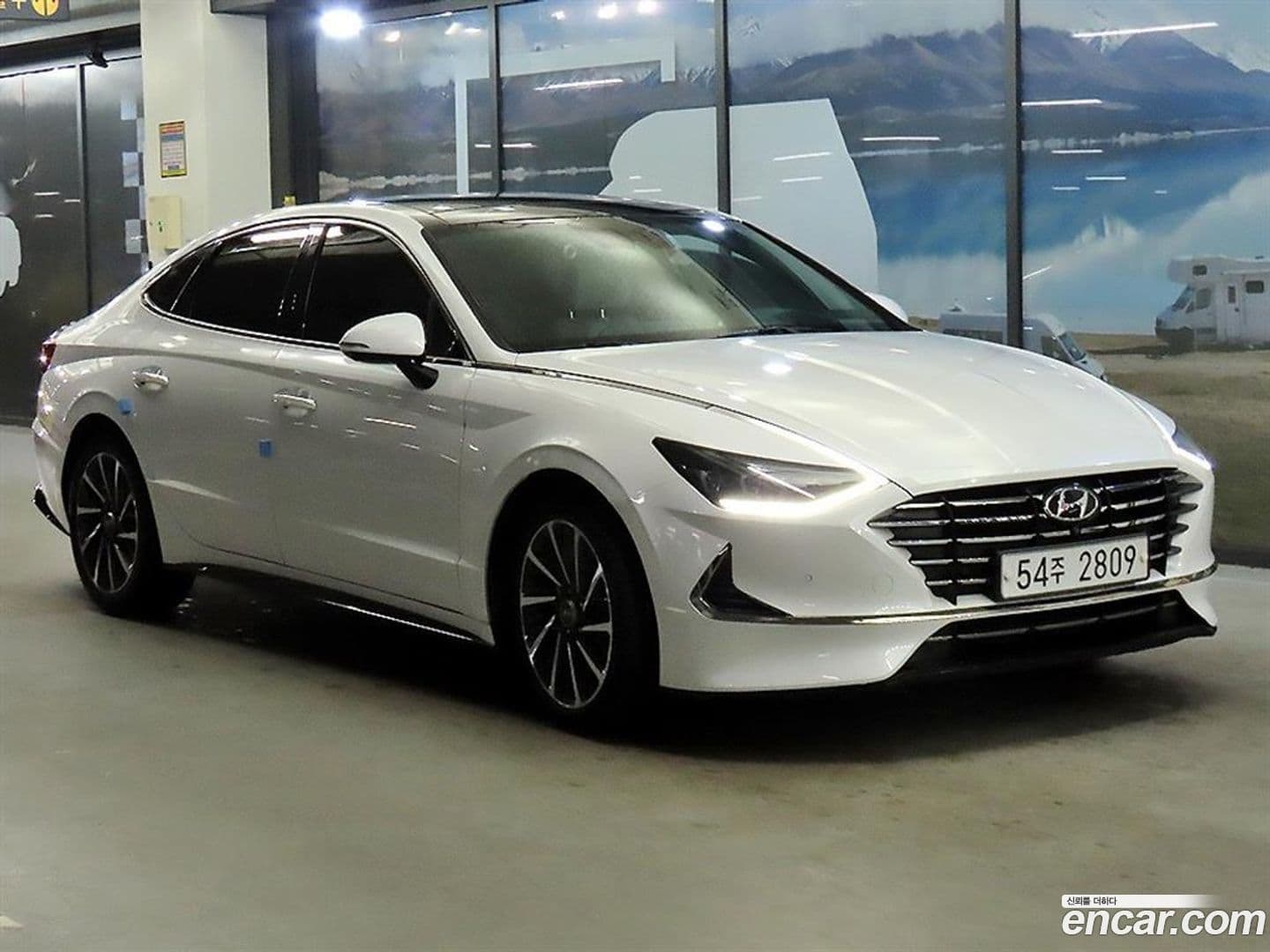 Main__Slider__Photo:Sonata Hyundai 2019.6-0