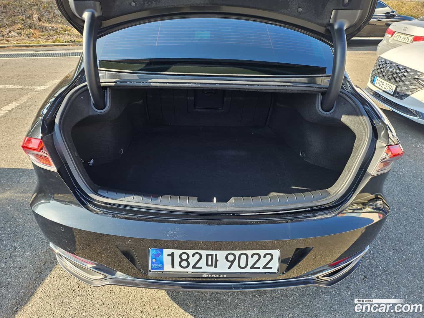 Grandeur Hyundai 2022.5-OUTER-005