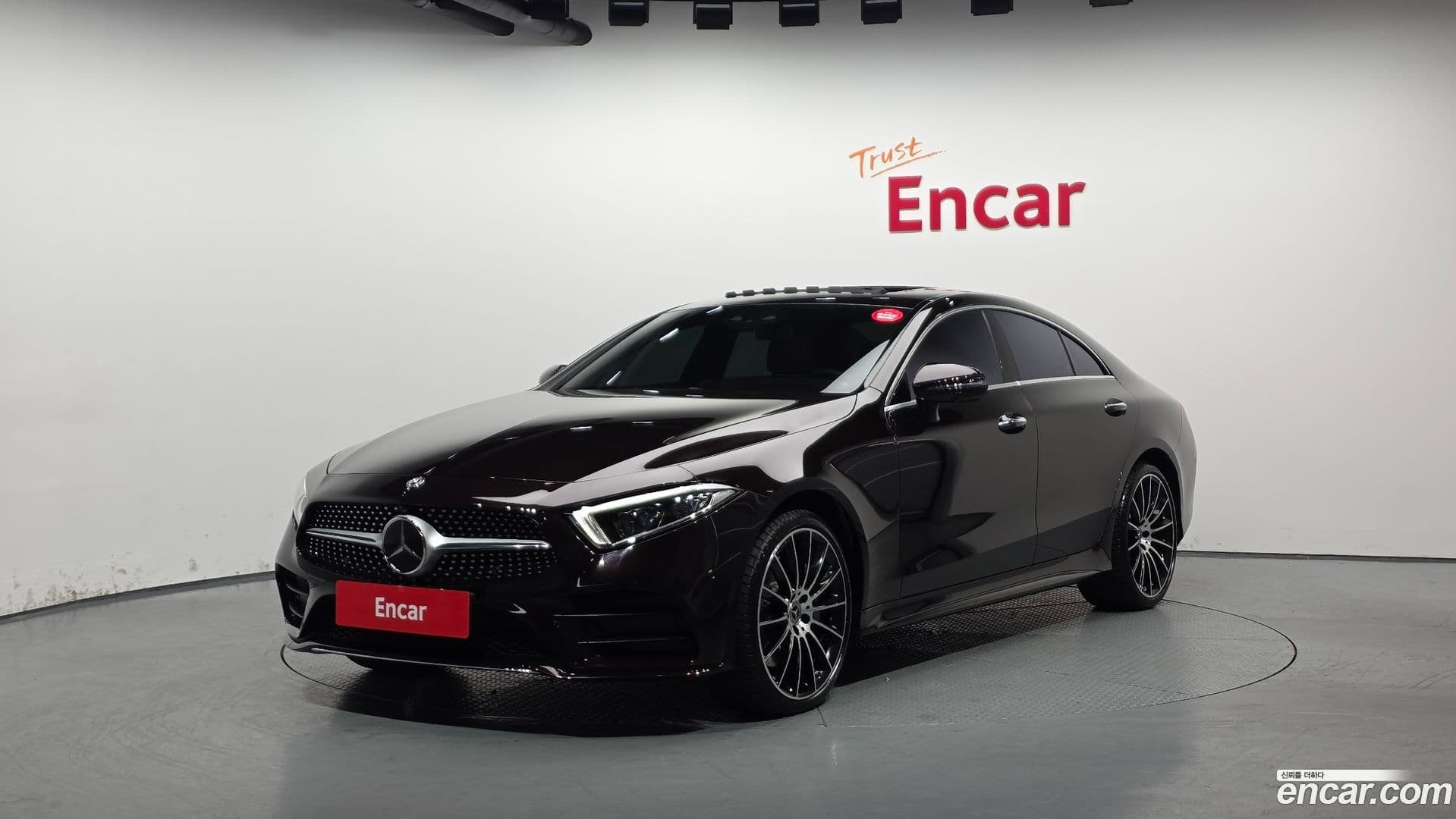 Main__Slider__Photo:CLS-Class Mercedes-Benz 2019.10-0