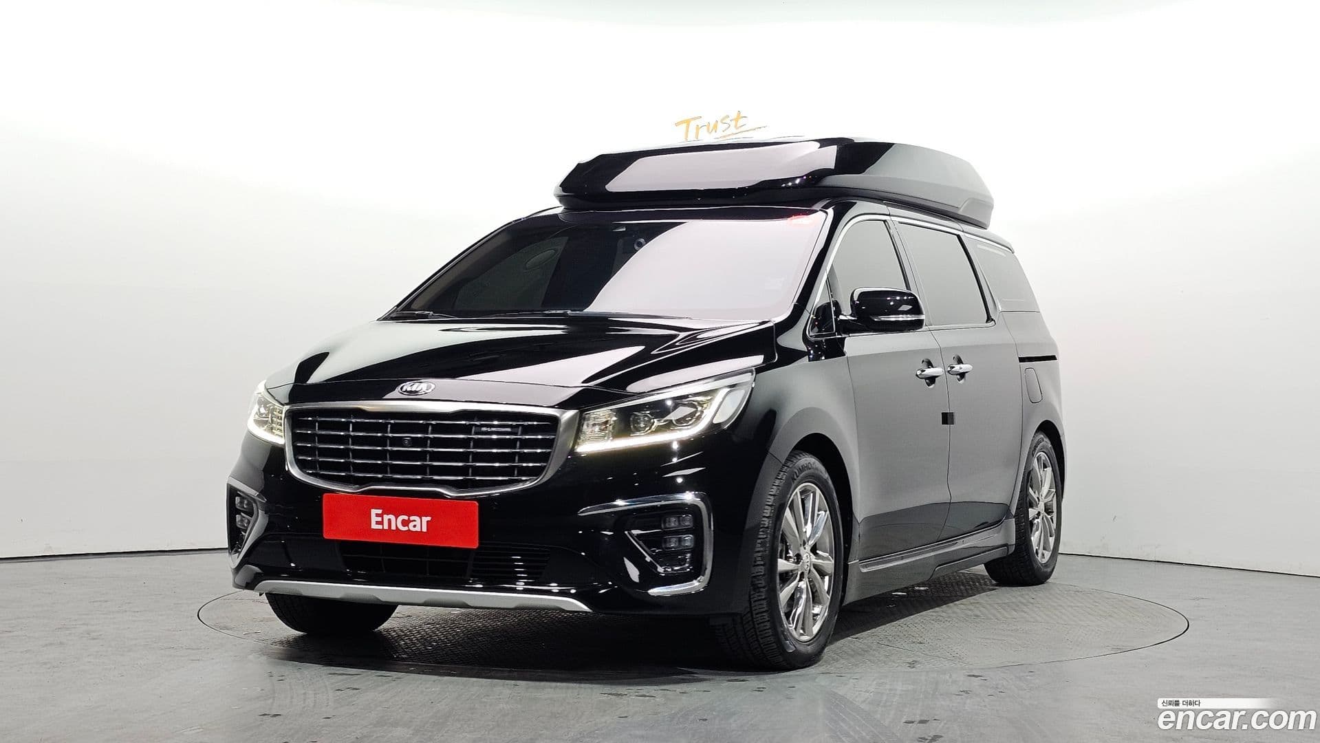 Main__Slider__Photo:Canival Kia 2019.0-0