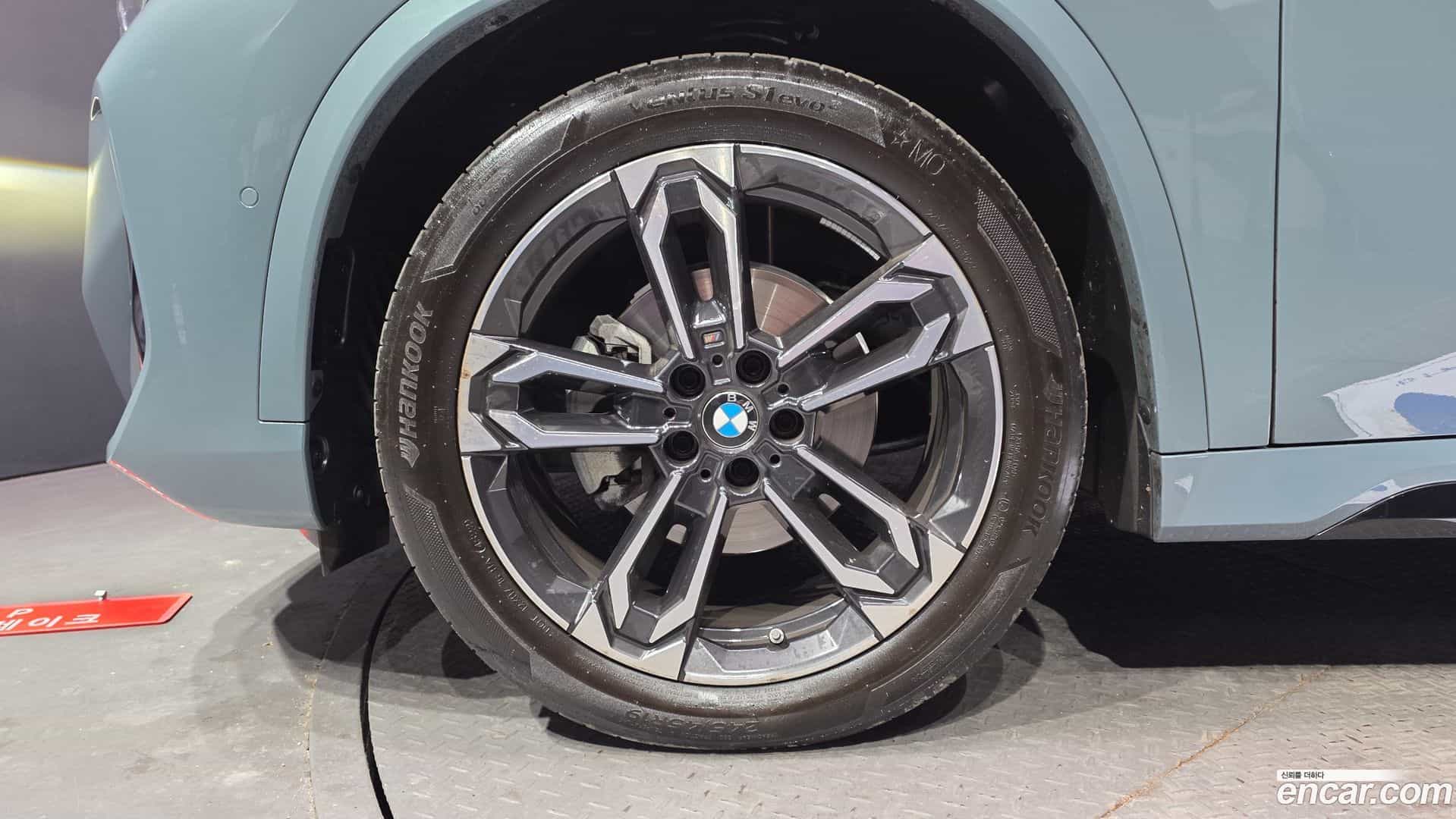 X1 BMW 2023.4-OUTER-005