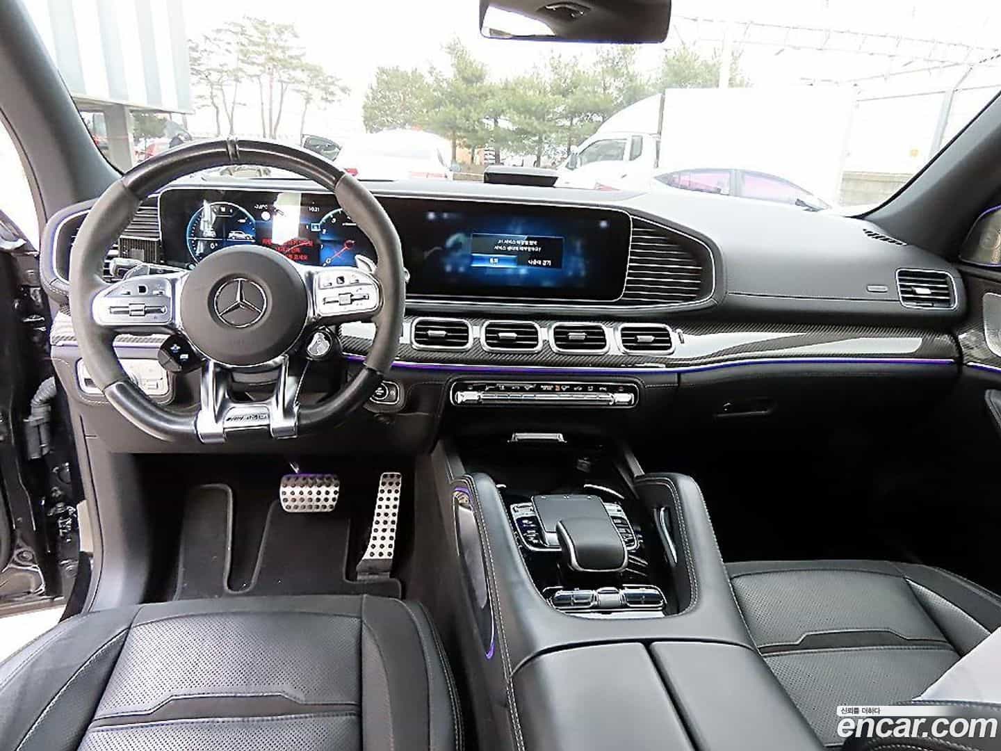 GLE-Class Mercedes-Benz 2022.2-INNER-007