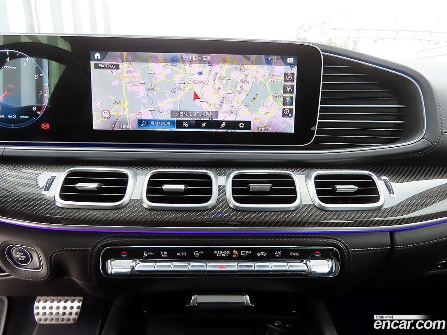 Main__Slider__Photo:GLE-Class Mercedes-Benz 2022.2-12