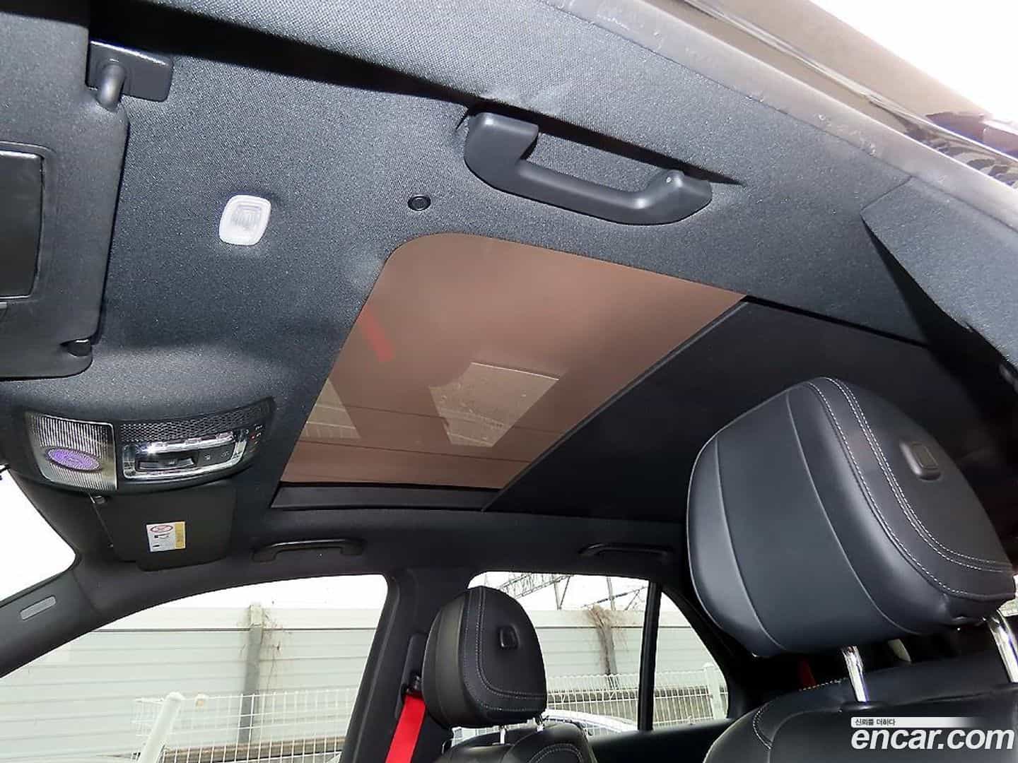 GLE-Class Mercedes-Benz 2022.2-OPTION-019