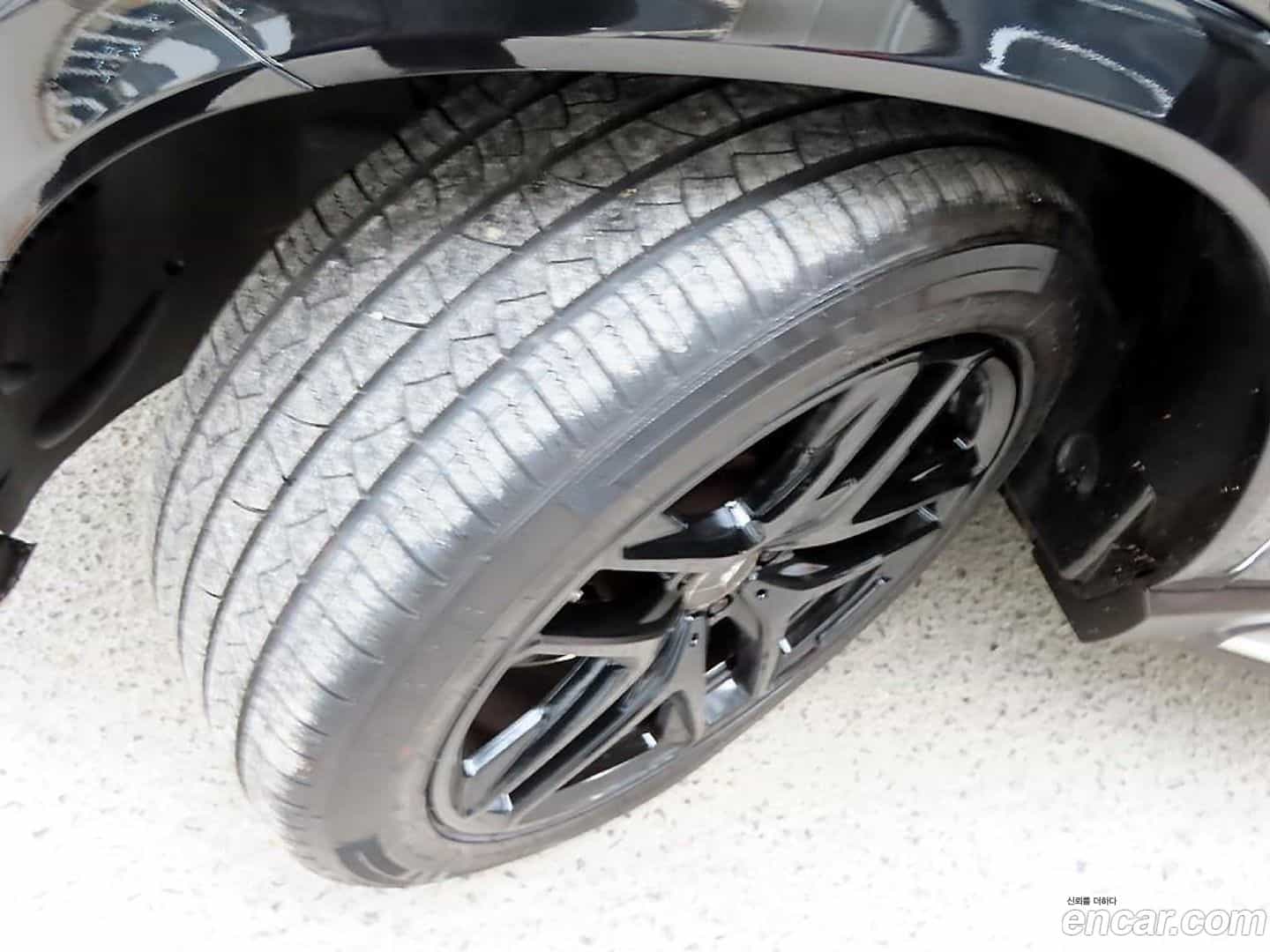 GLE-Class Mercedes-Benz 2022.2-OPTION-024