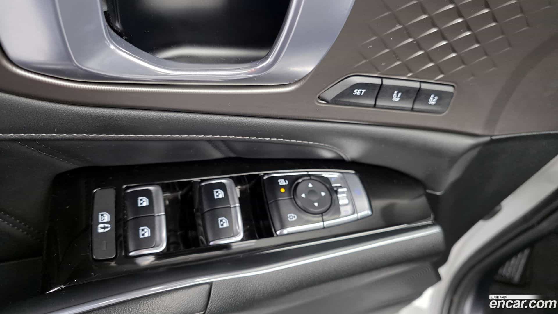 Sorento Kia 2024.6-OPTION-018
