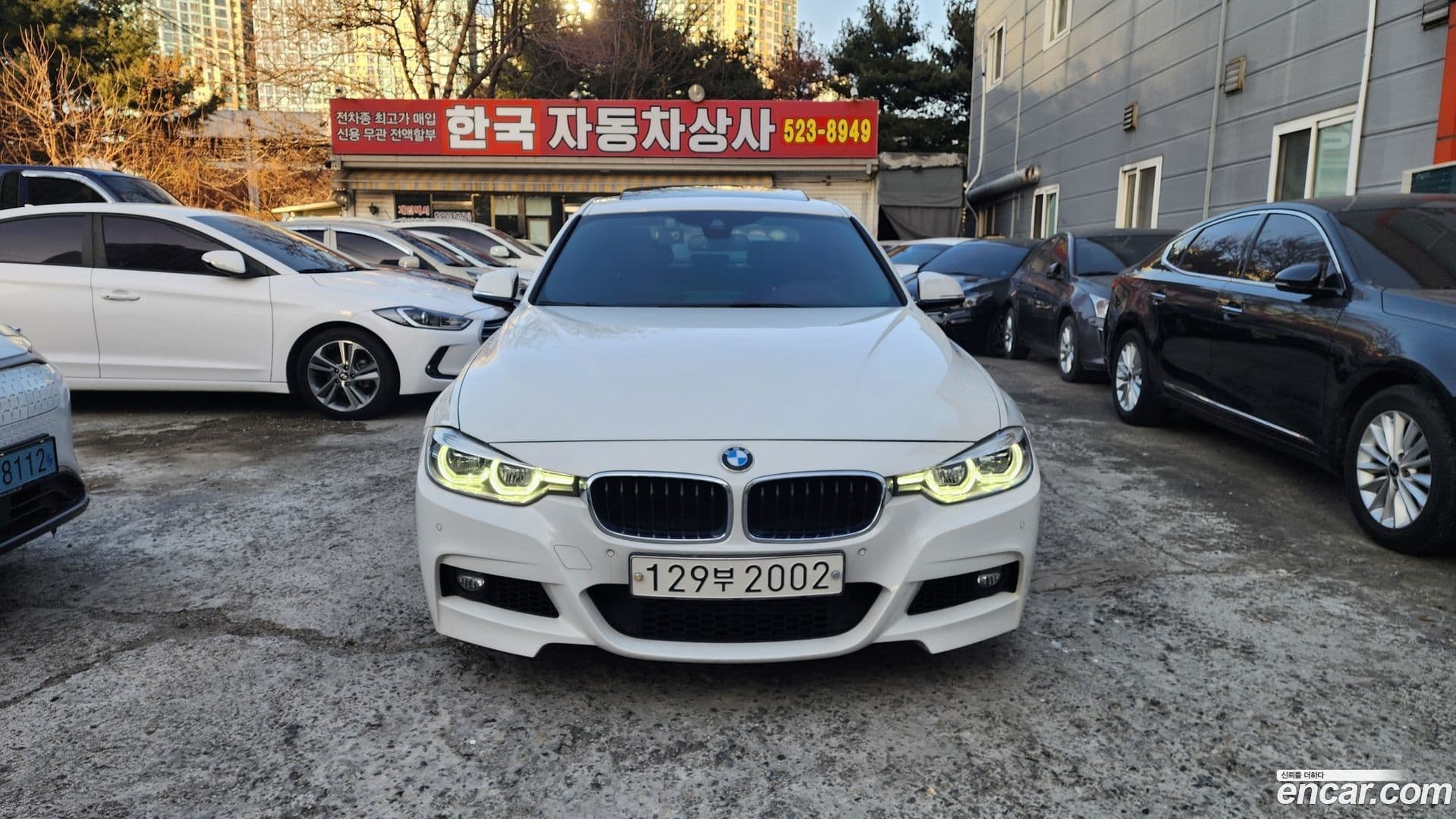 Main__Slider__Photo:3-Series BMW 2017.2-0