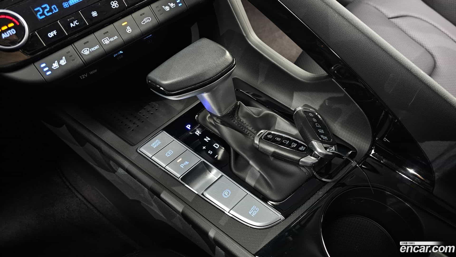 AVANTE Hyundai 2022.11-INNER-009