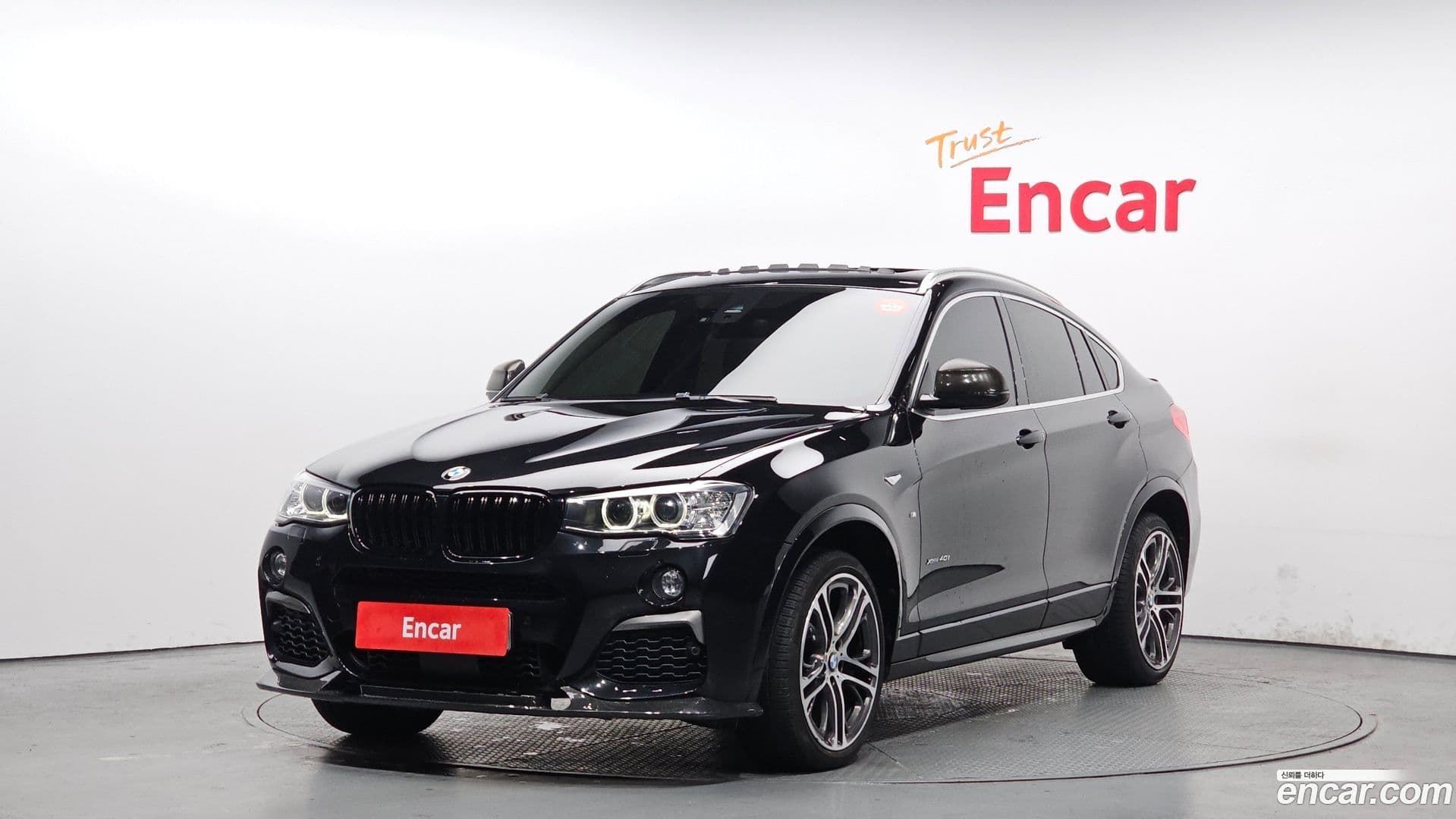 Main__Slider__Photo:X4 BMW 2017.1-0
