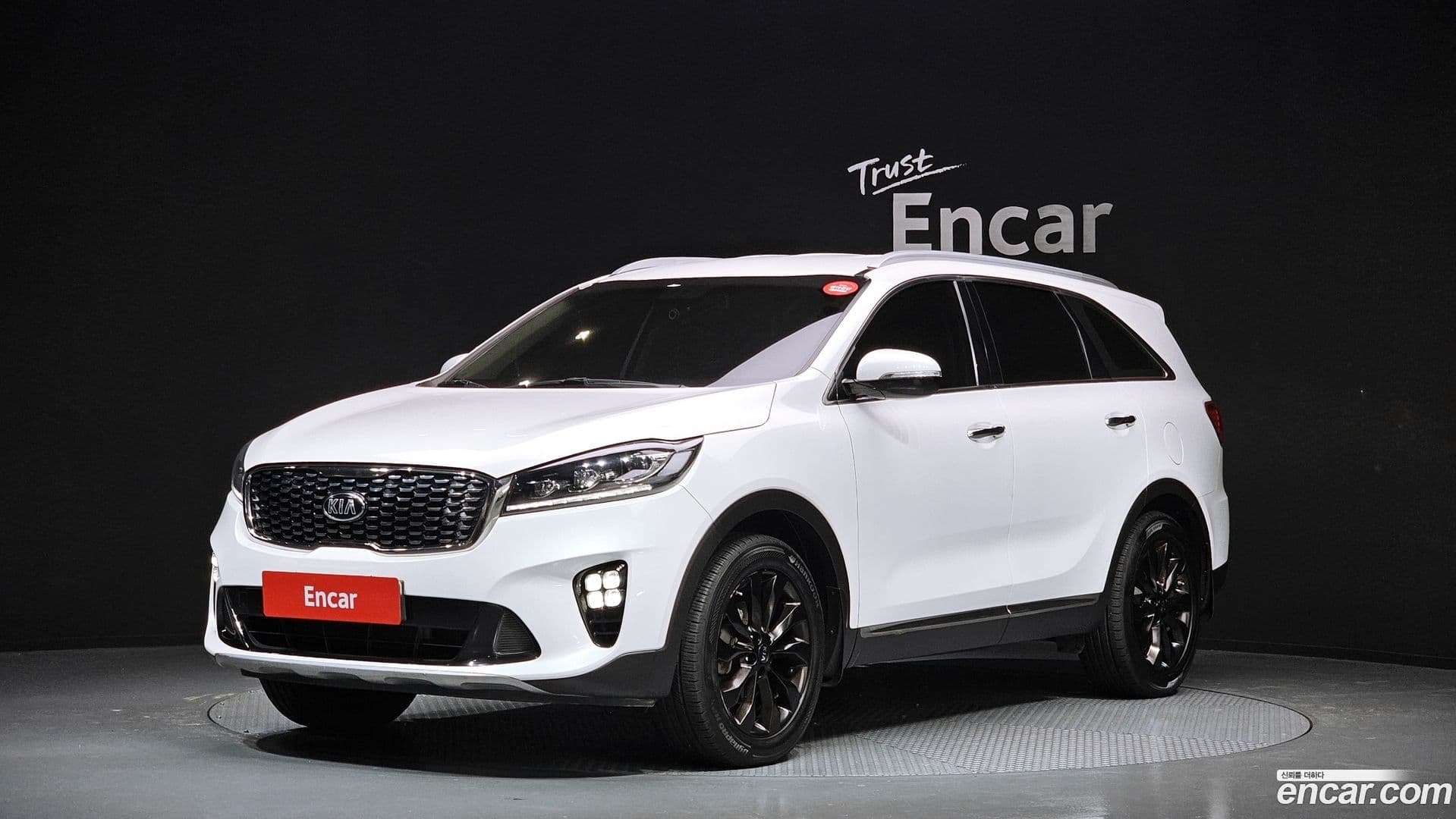 Main__Slider__Photo:Sorento Kia 2017.10-0