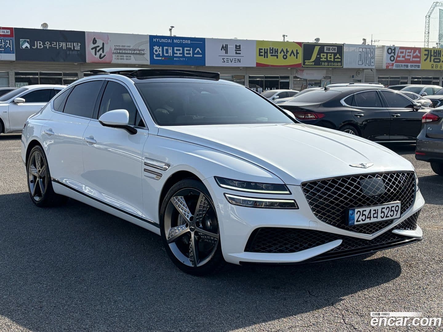 Main__Slider__Photo:G80 Genesis 2020.11-0