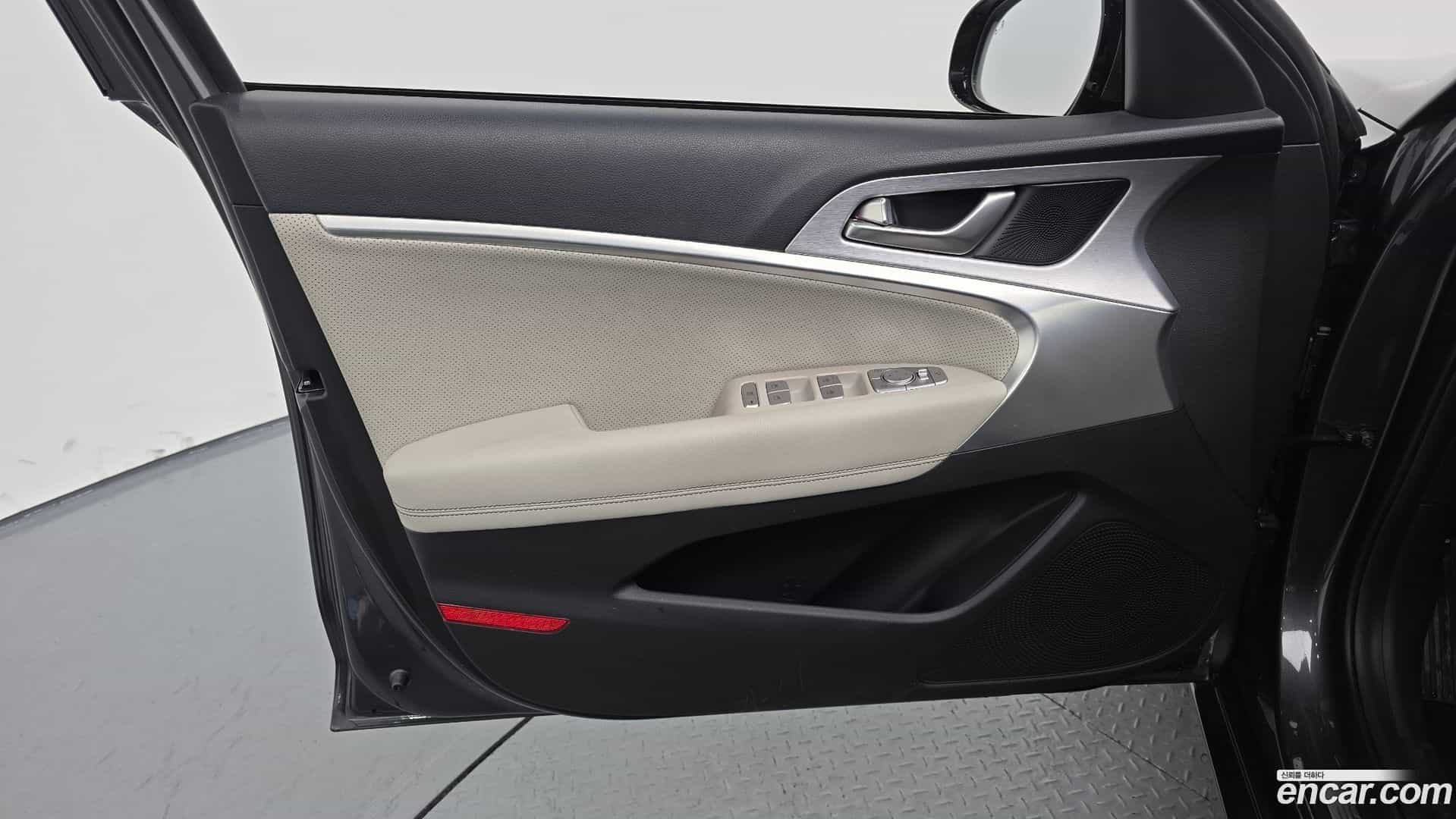 G70 Genesis 2019.7-OPTION-021