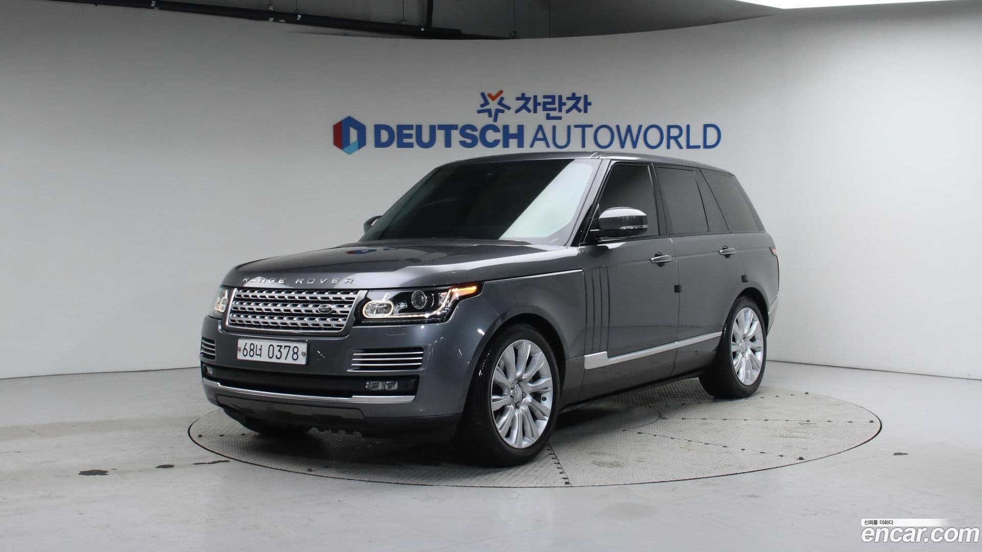 Main__Slider__Photo:Range Rover Land Rover 2016.7-0