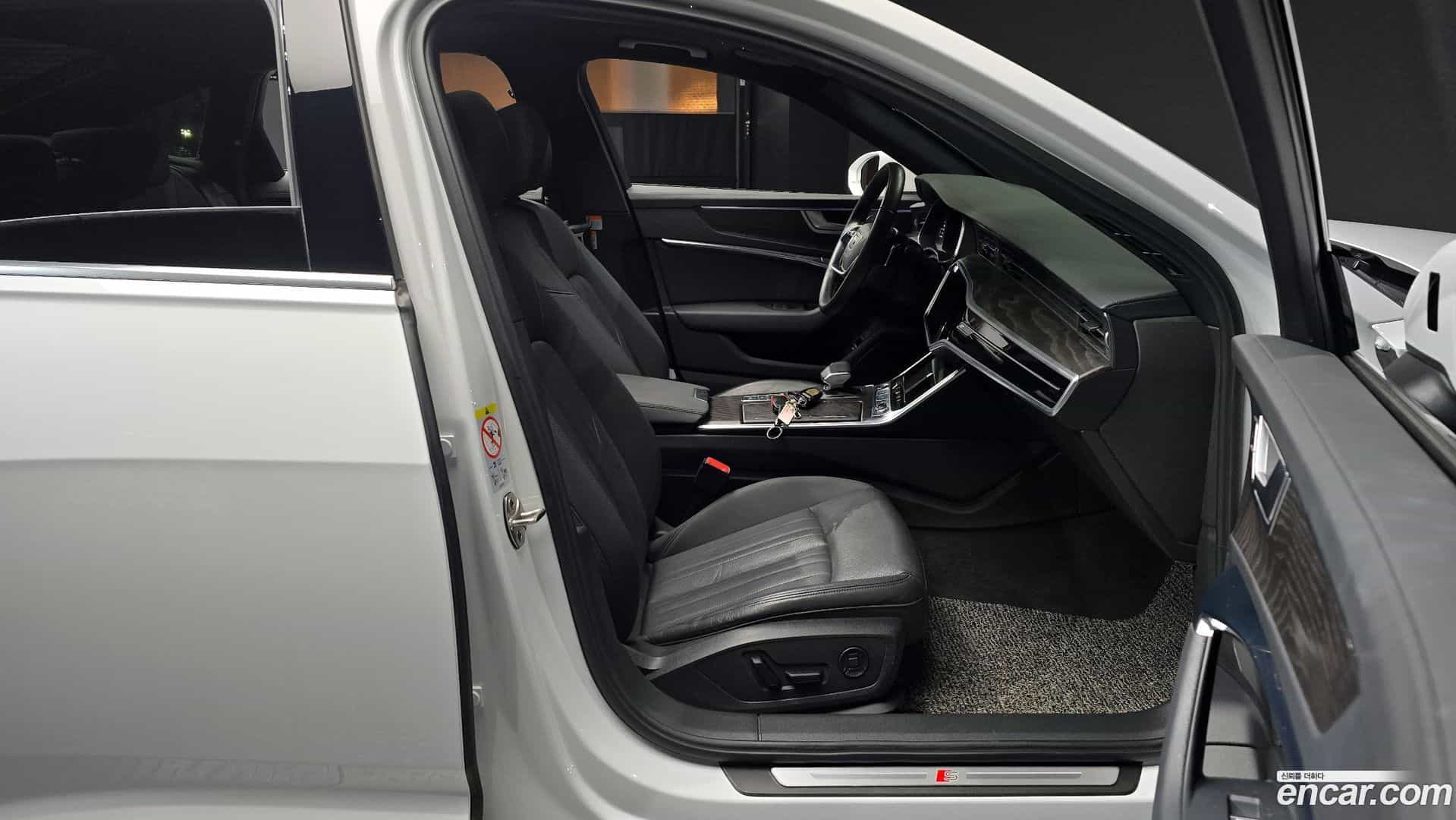 A6 Audi 2022.4-OPTION-015