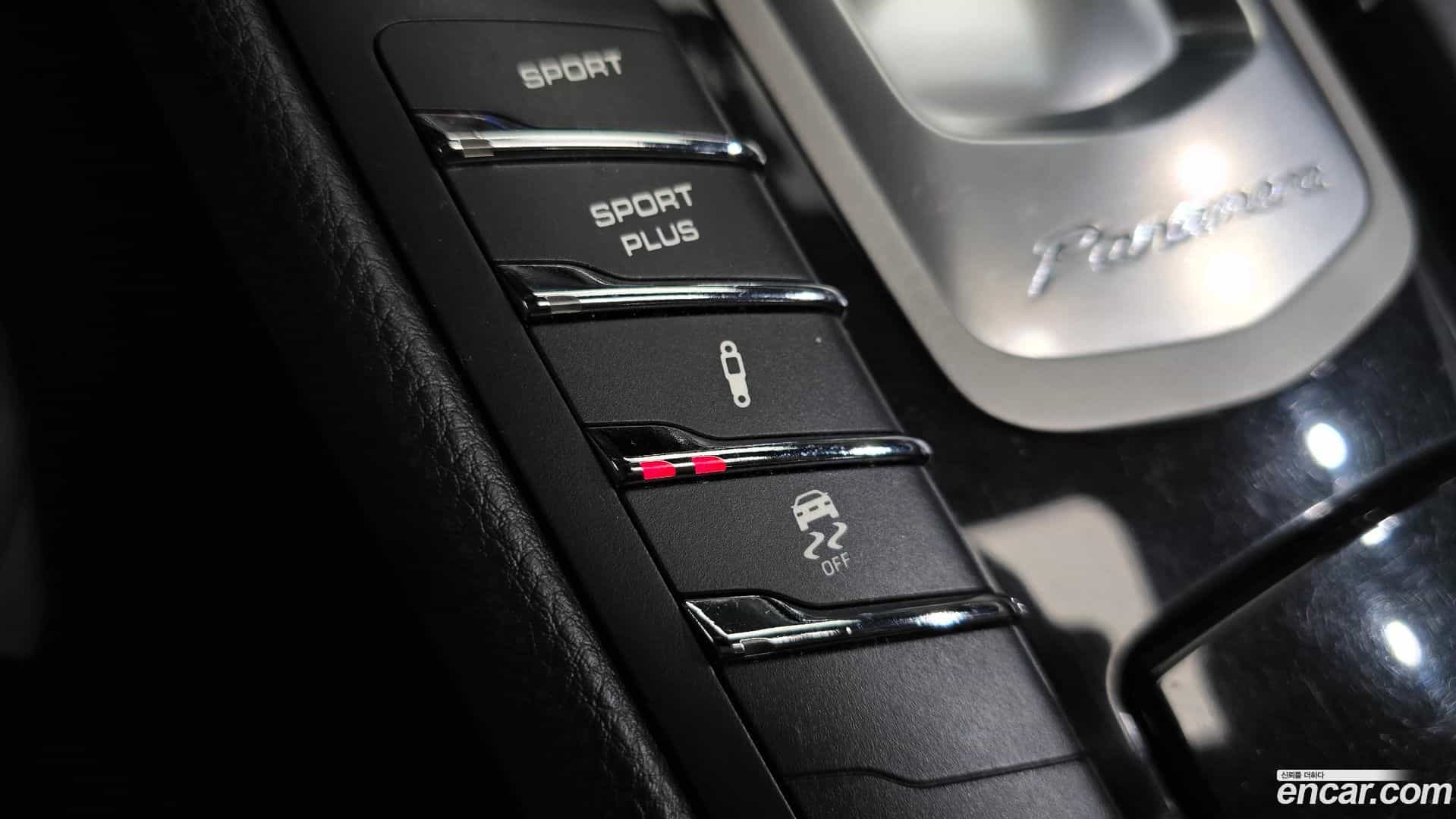 Panamera Porsche 2015.7-OPTION-021