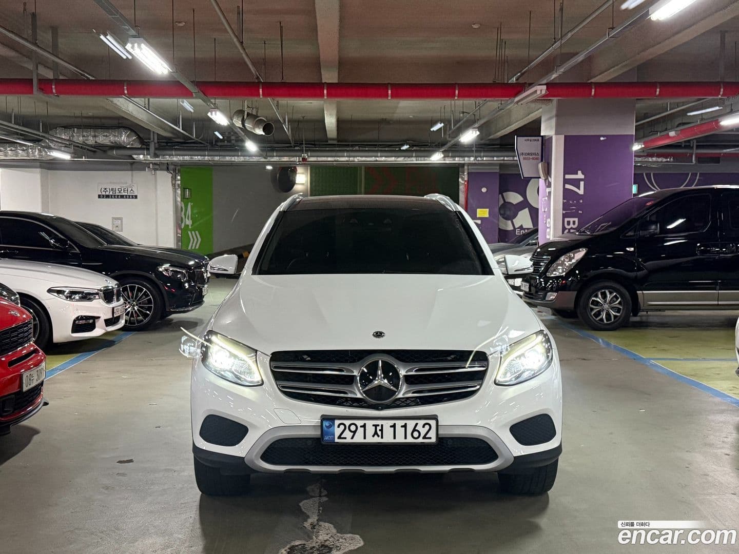 Main__Slider__Photo:GLC-Class Mercedes-Benz 2019.6-0