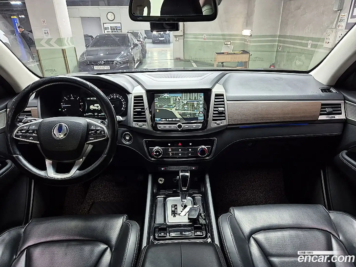 Rexton KG Mobility 2018.2-INNER-008