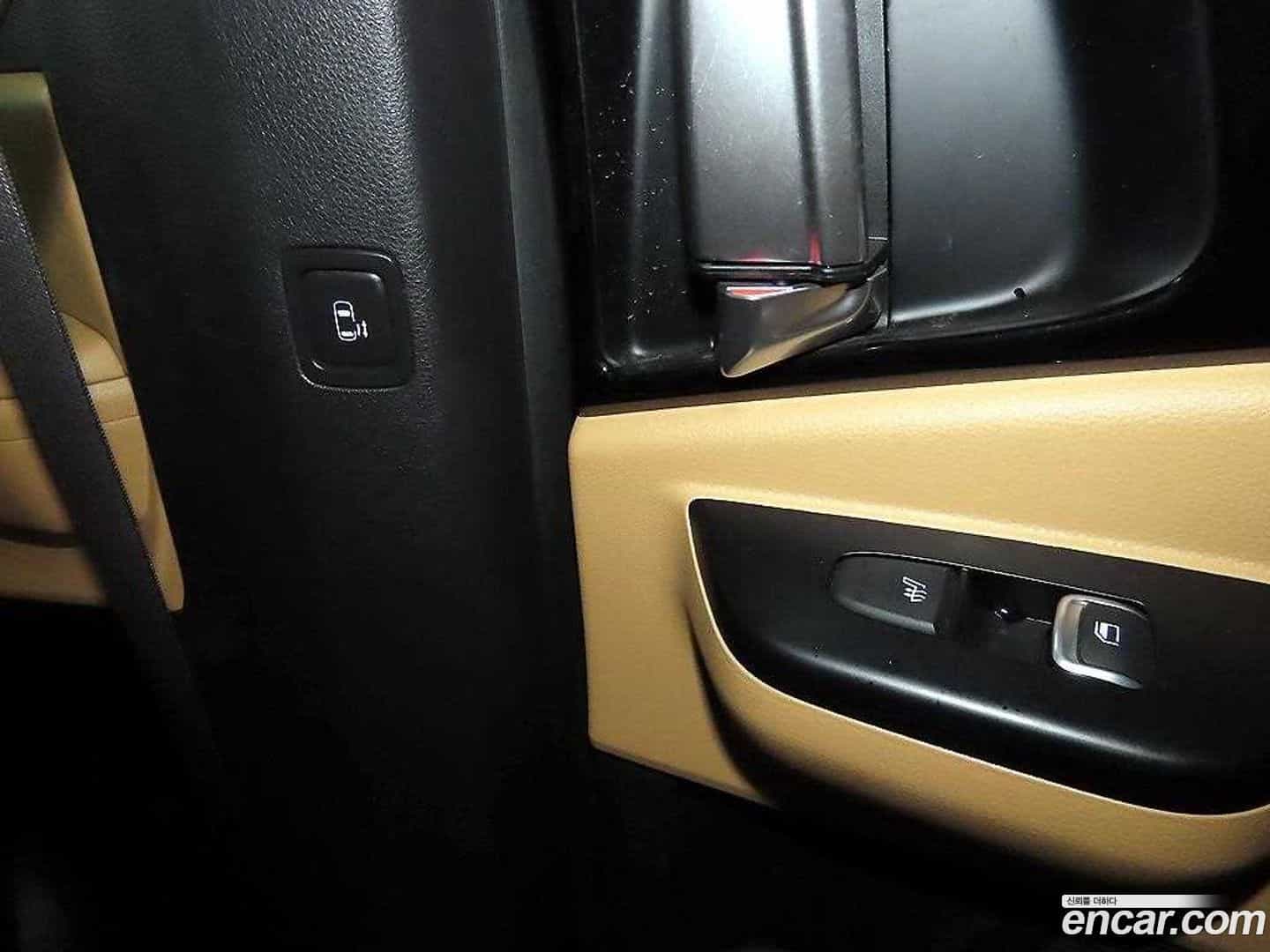 Canival Kia 2020.8-OPTION-019