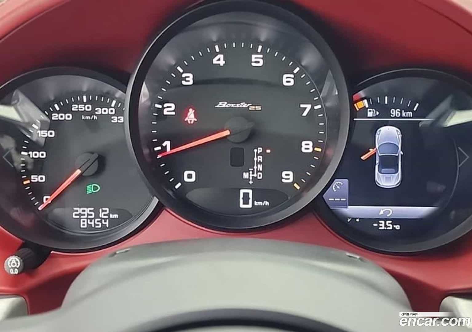 718 Porsche 2022.1-INNER-006