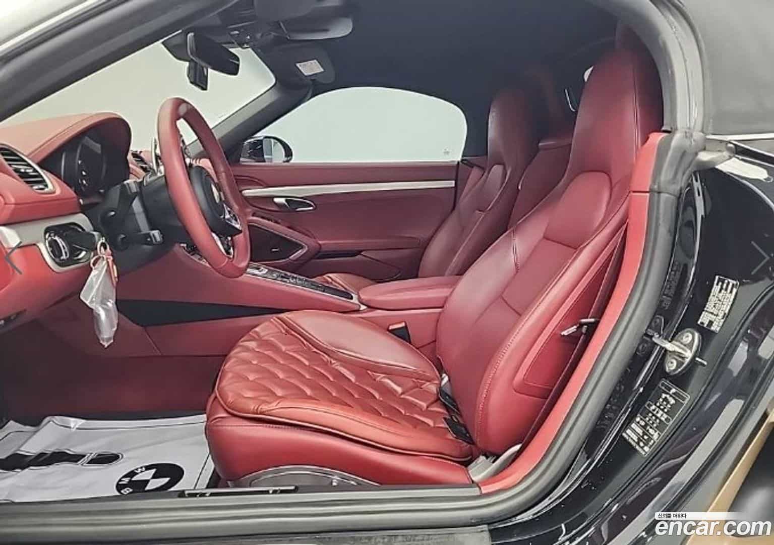 718 Porsche 2022.1-OPTION-015