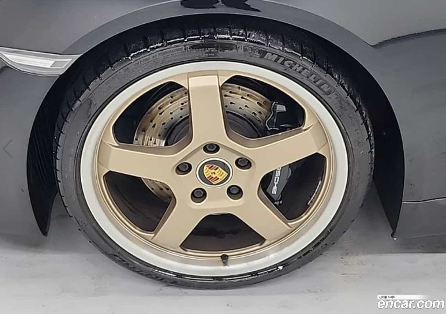 718 Porsche 2022.1-OPTION-022