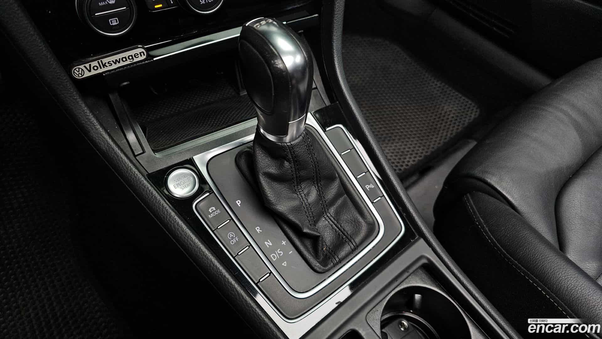 Golf Volkswagen 2014.4-INNER-009