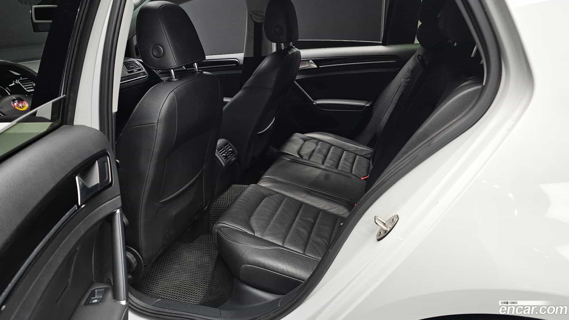 Golf Volkswagen 2014.4-OPTION-016