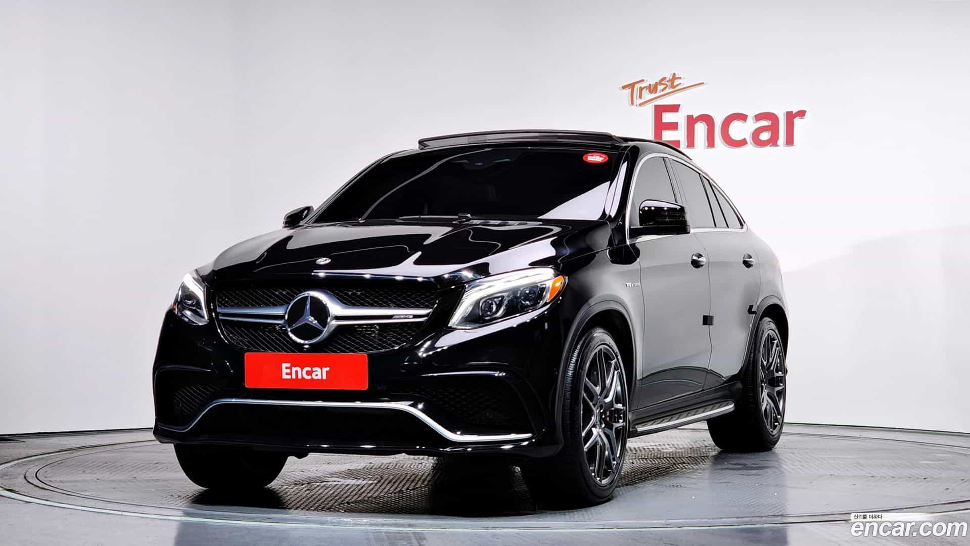 GLE-Class Mercedes-Benz 2019.11-OUTER-001