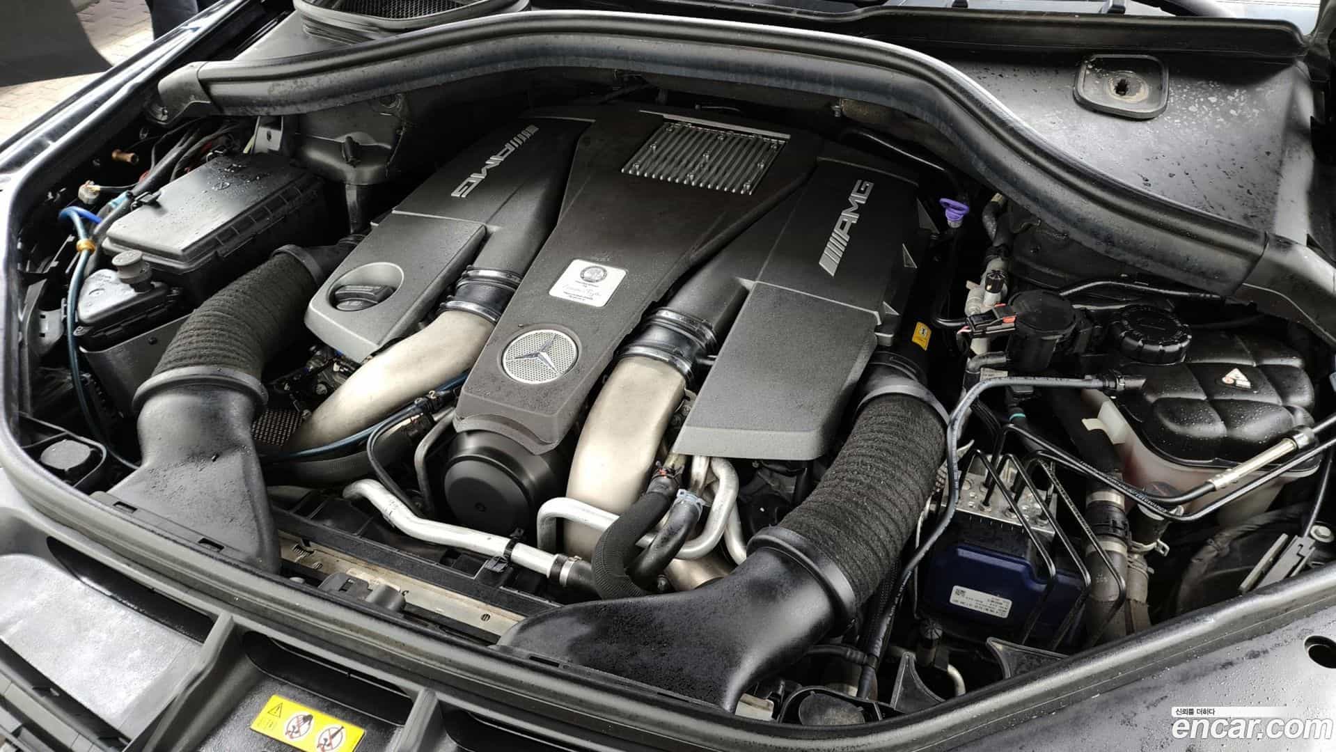 GLE-Class Mercedes-Benz 2019.11-INNER-006