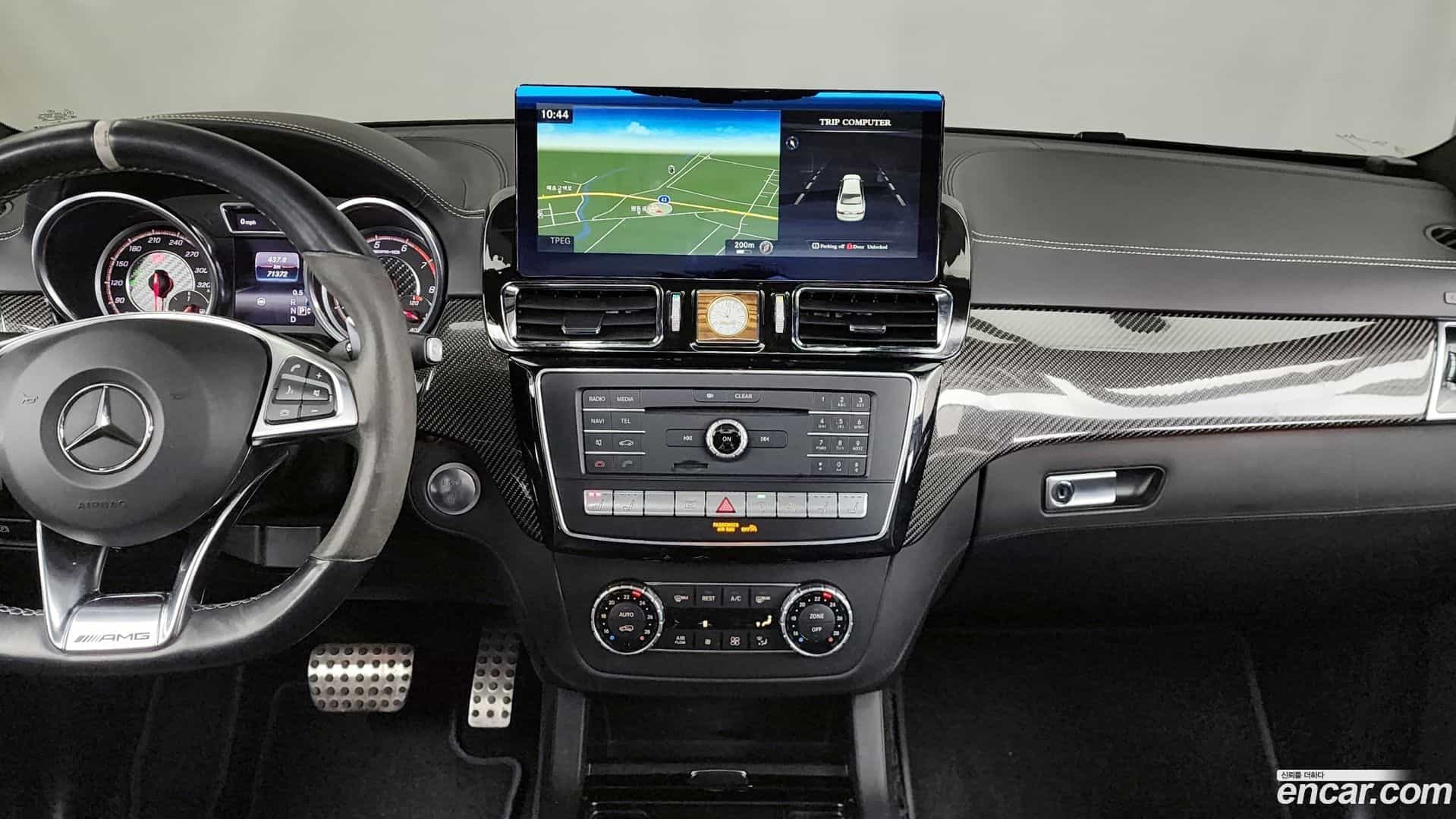 GLE-Class Mercedes-Benz 2019.11-OPTION-018