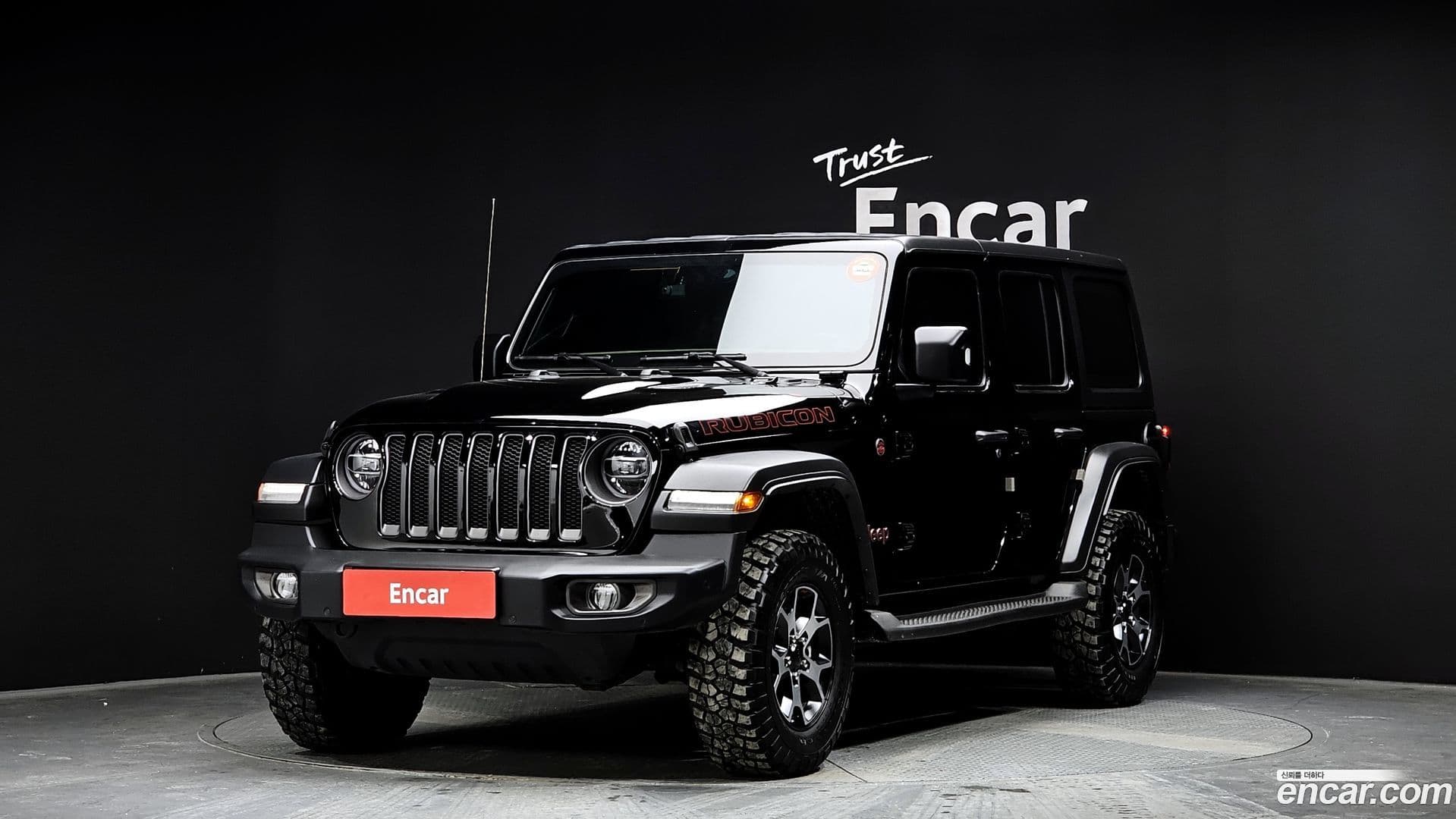 Main__Slider__Photo:Wrangler Jeep 2020.11-0