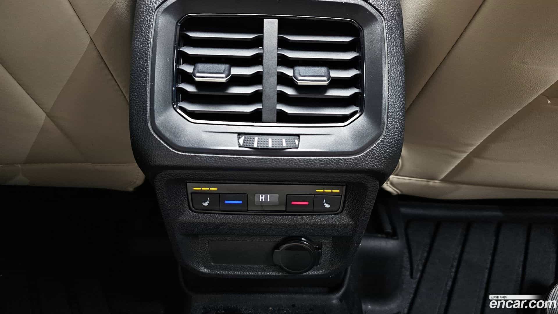 Tiguan Volkswagen 2021.7-OPTION-022