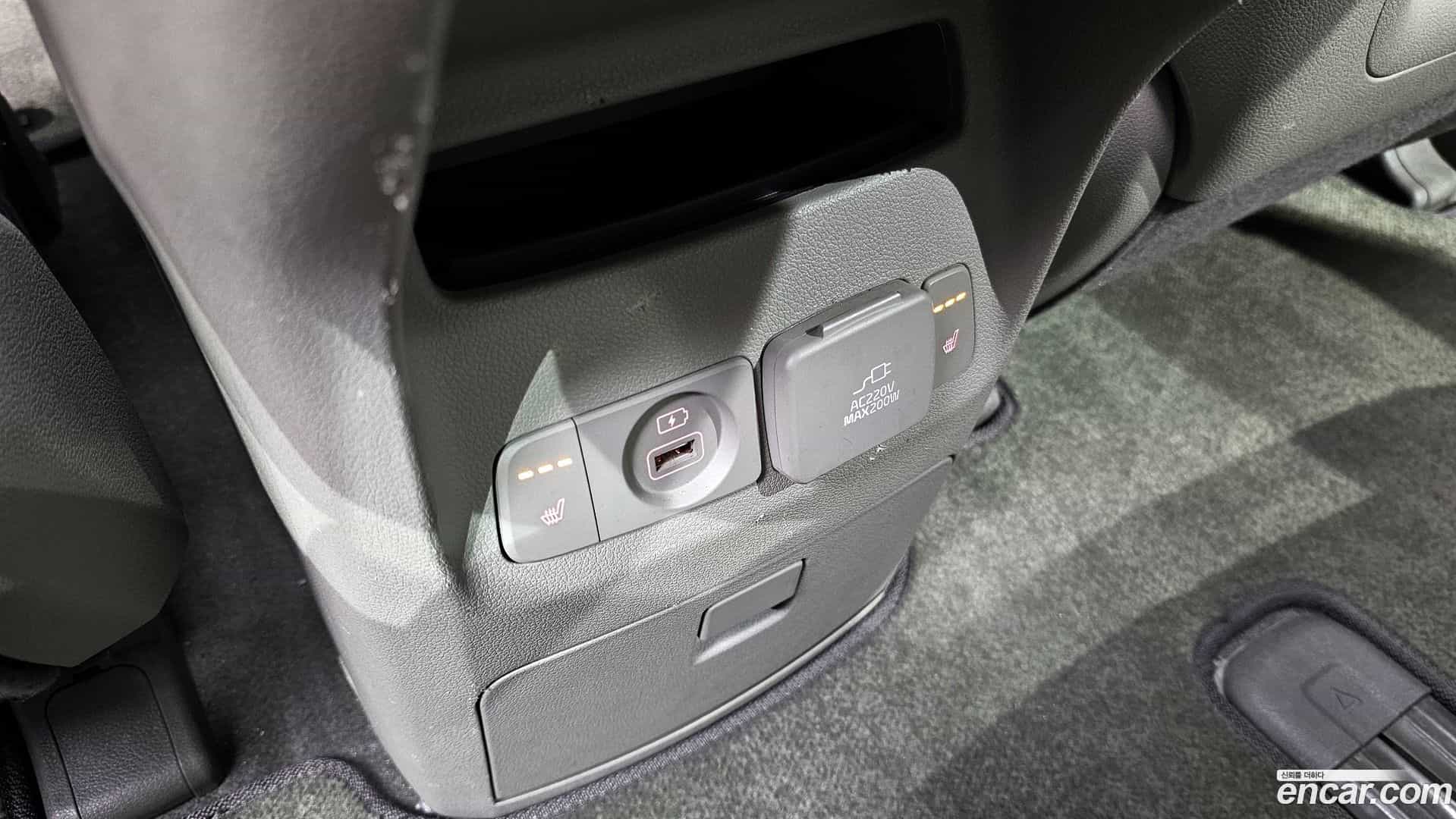 Canival Kia 2018.3-OPTION-023
